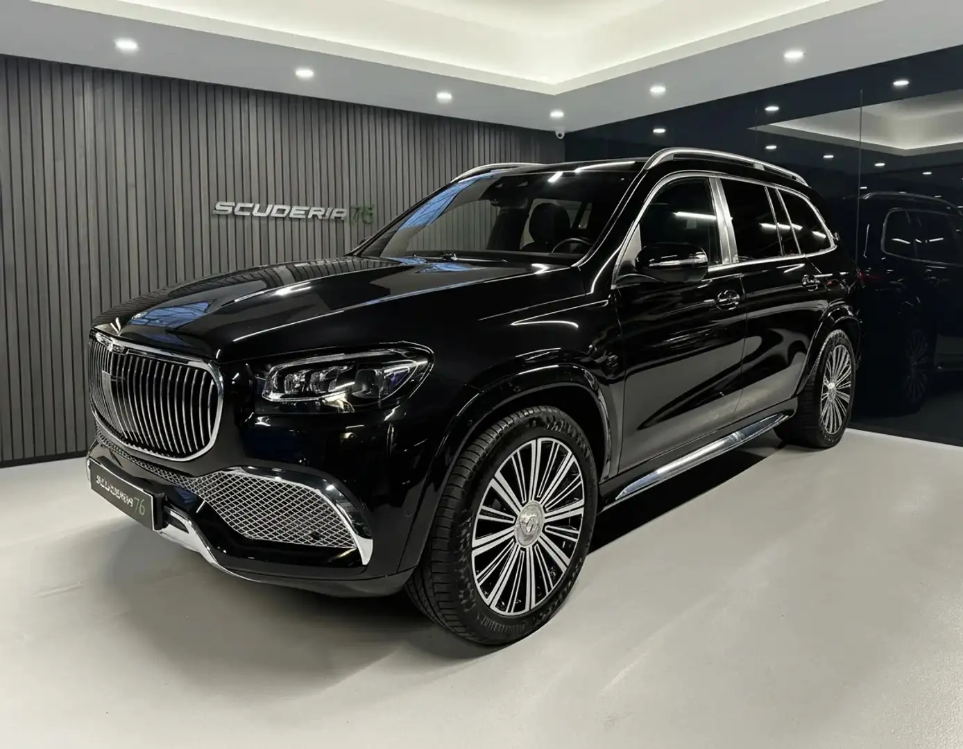 Mercedes-Benz GLS 600 MAYBACH mhev (eq-boost) 4matic auto Schwarz - 1