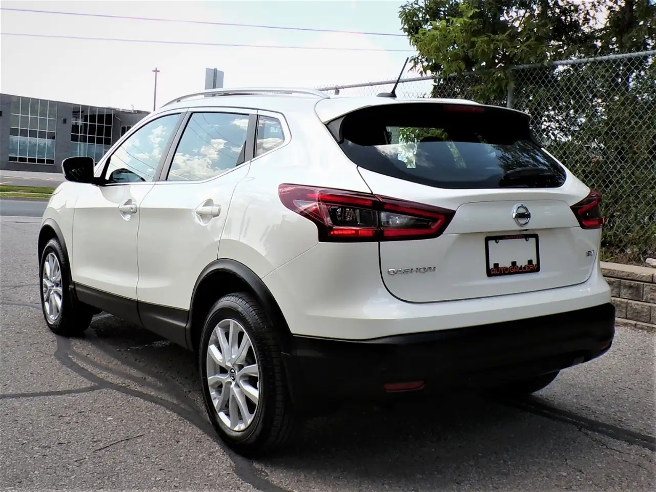 Nissan Qashqai снимка Nissan Qashqai