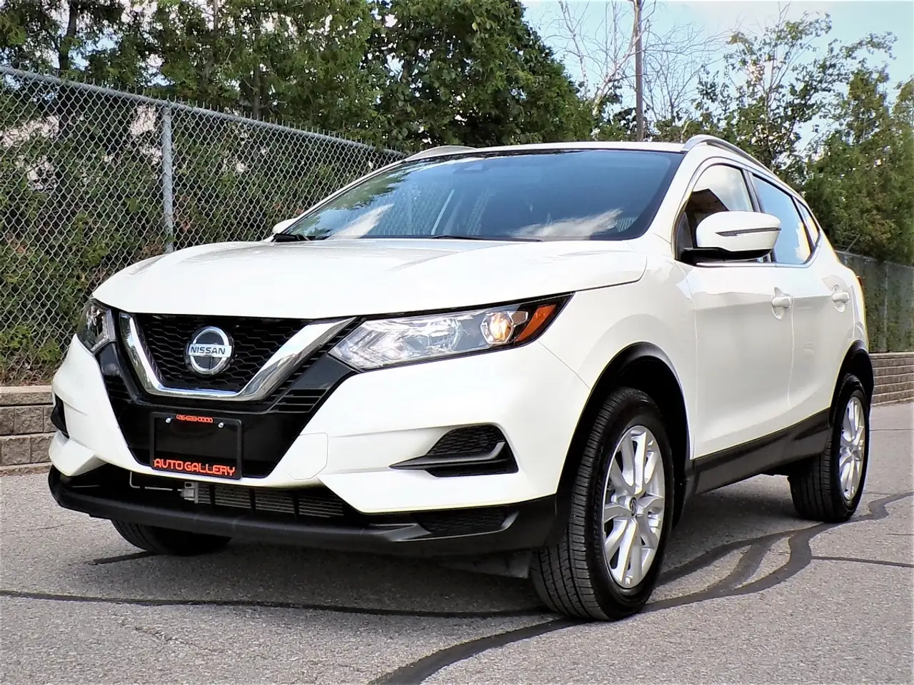 Nissan Qashqai снимка Nissan Qashqai