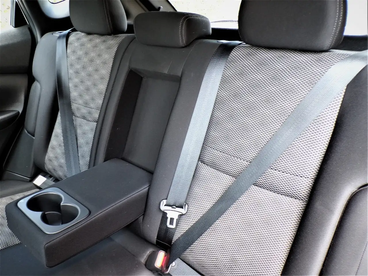 Nissan Qashqai снимка Nissan Qashqai
