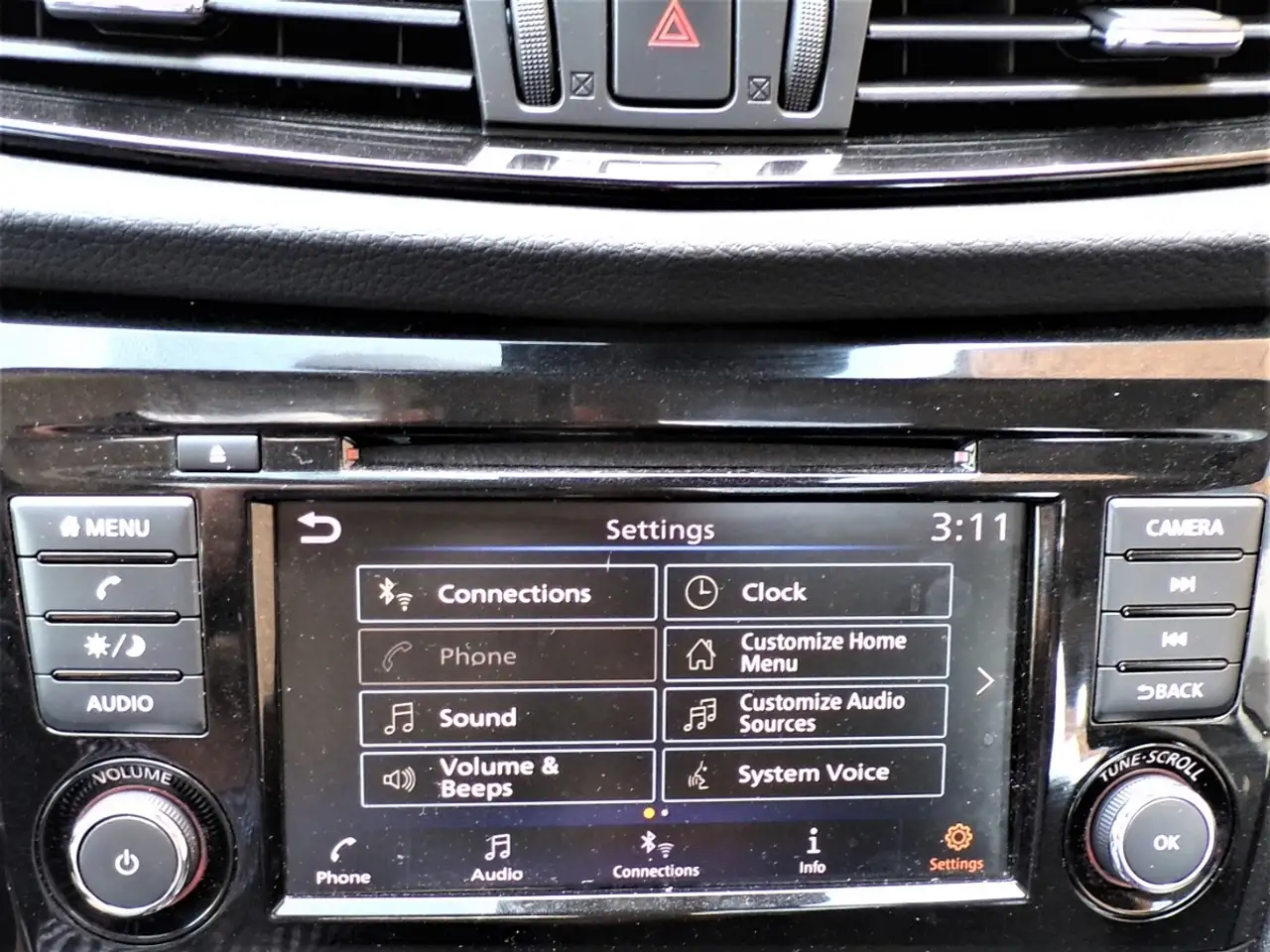 Nissan Qashqai снимка Nissan Qashqai