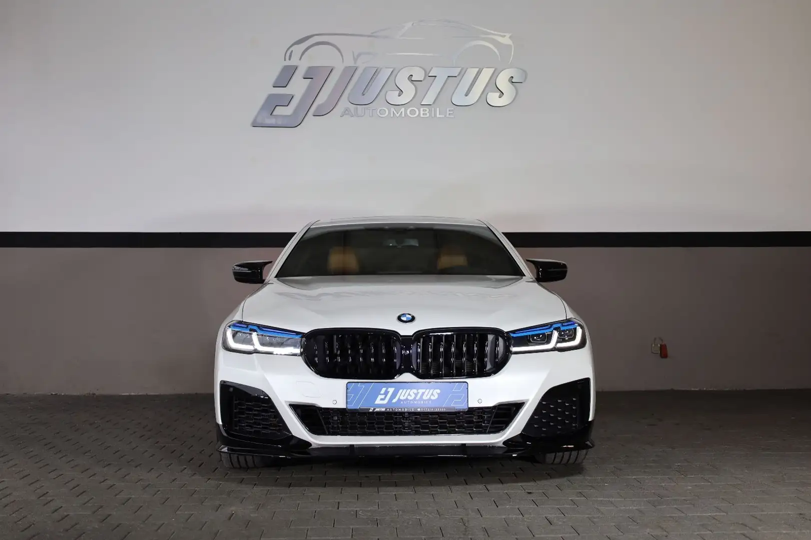BMW 540 i xDrive/HUD/LASER/4xSHZ/LHZ/TOTW/KAMERA/R20 Weiß - 2