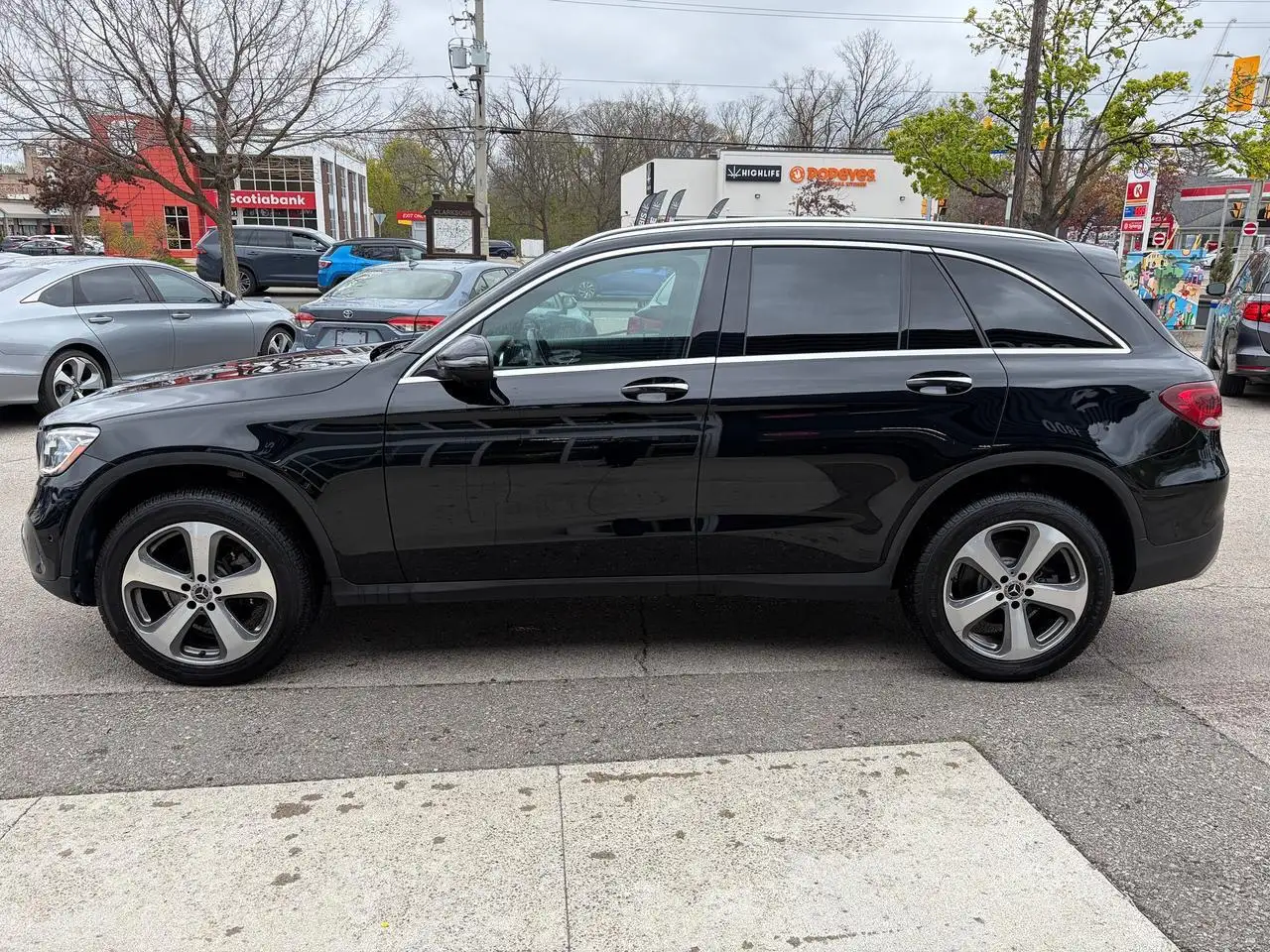 Mercedes-Benz GLC снимка Mercedes-Benz GLC