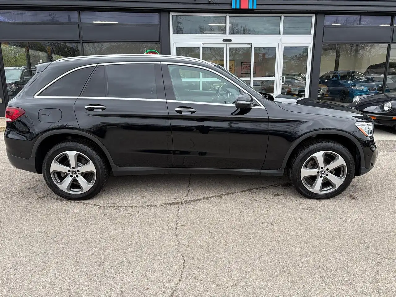 Mercedes-Benz GLC снимка Mercedes-Benz GLC