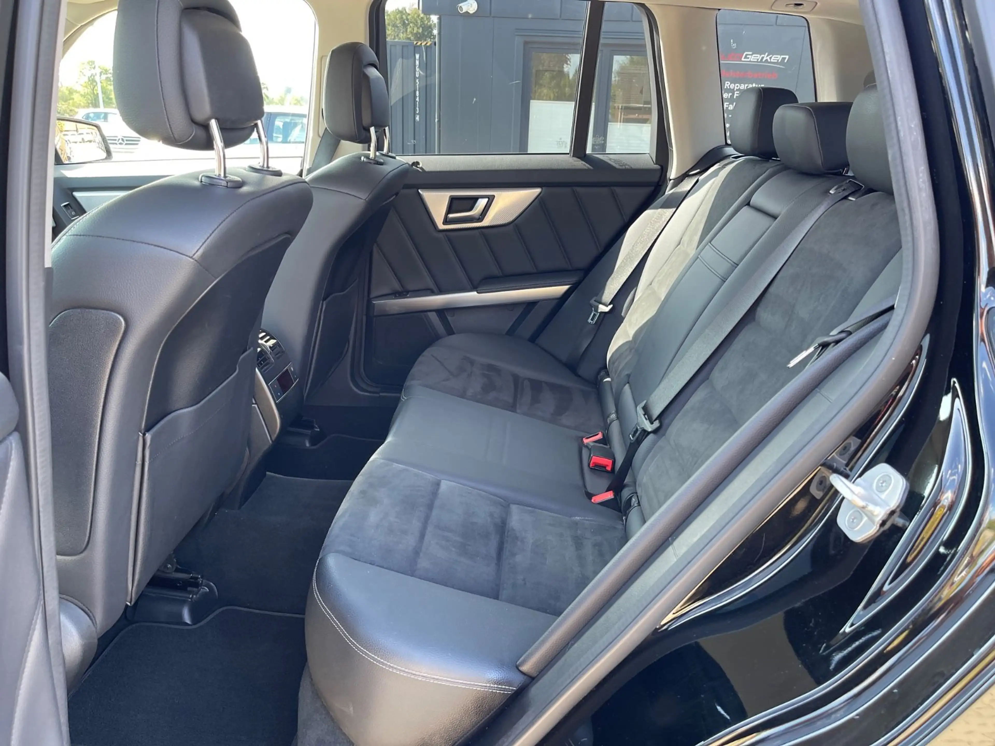 Mercedes-Benz GLK 220 CDI 4Matic AHK 2HD 59.398 KM — photo 13