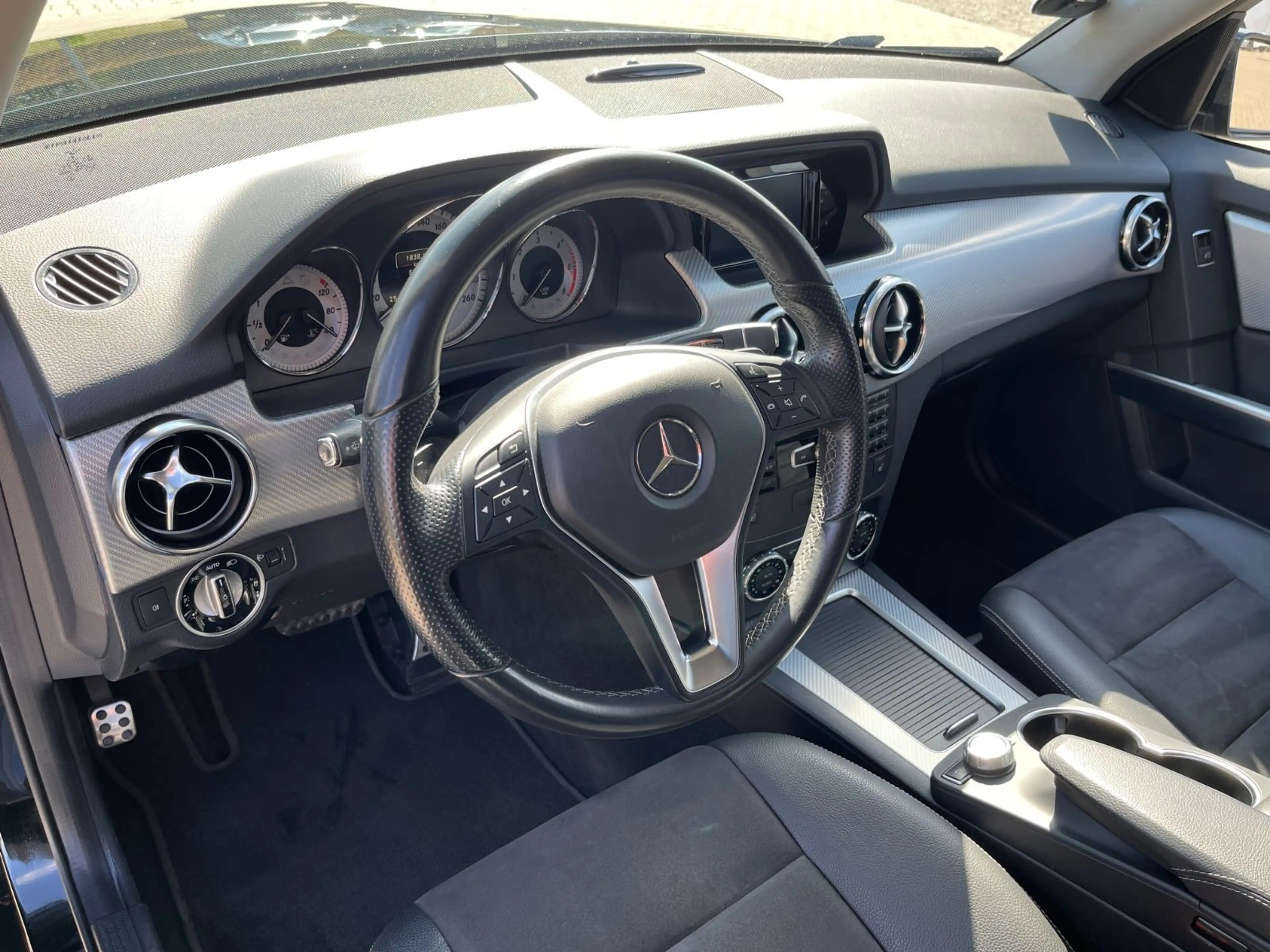 Mercedes-Benz GLK 220 CDI 4Matic AHK 2HD 59.398 KM — photo 11