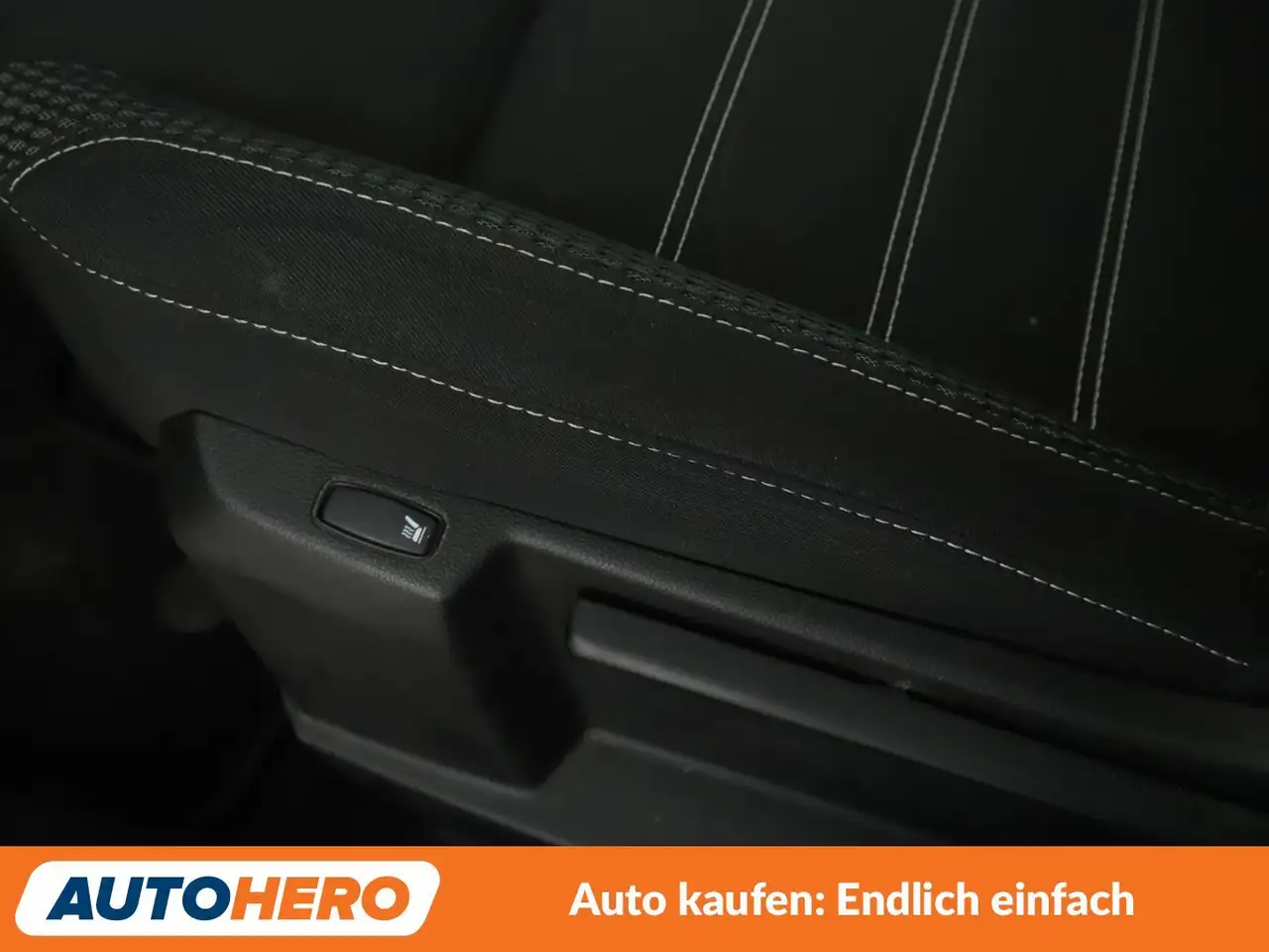 Dacia Duster 1.3 TCe Prestige Aut.*NAVI*CAM*SHZ*TEMPO*ALU* 26