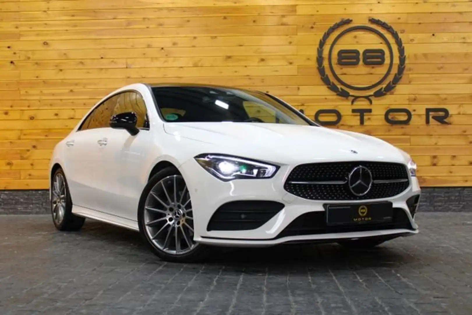 Mercedes-Benz CLA 220 220d Blanc - 1
