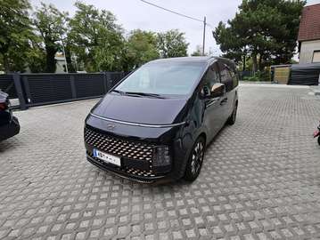 Staria Bus 2,2 CRDi Luxury Line 4WD DCT Aut. Luxury Line