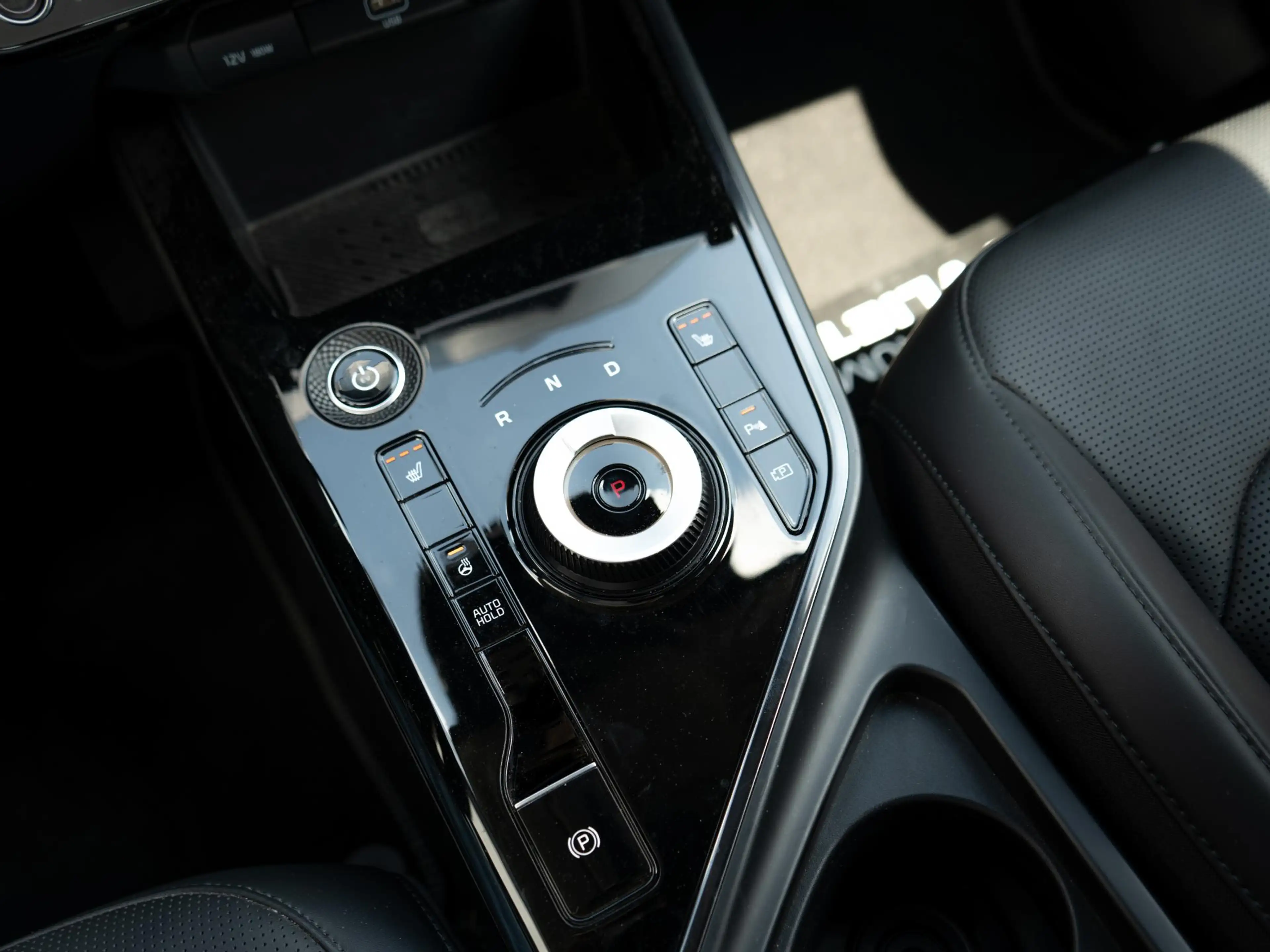 Kia e-Niro EV Edition Advanced 64.8 kWh | Stoel en stuurverwa — photo 12
