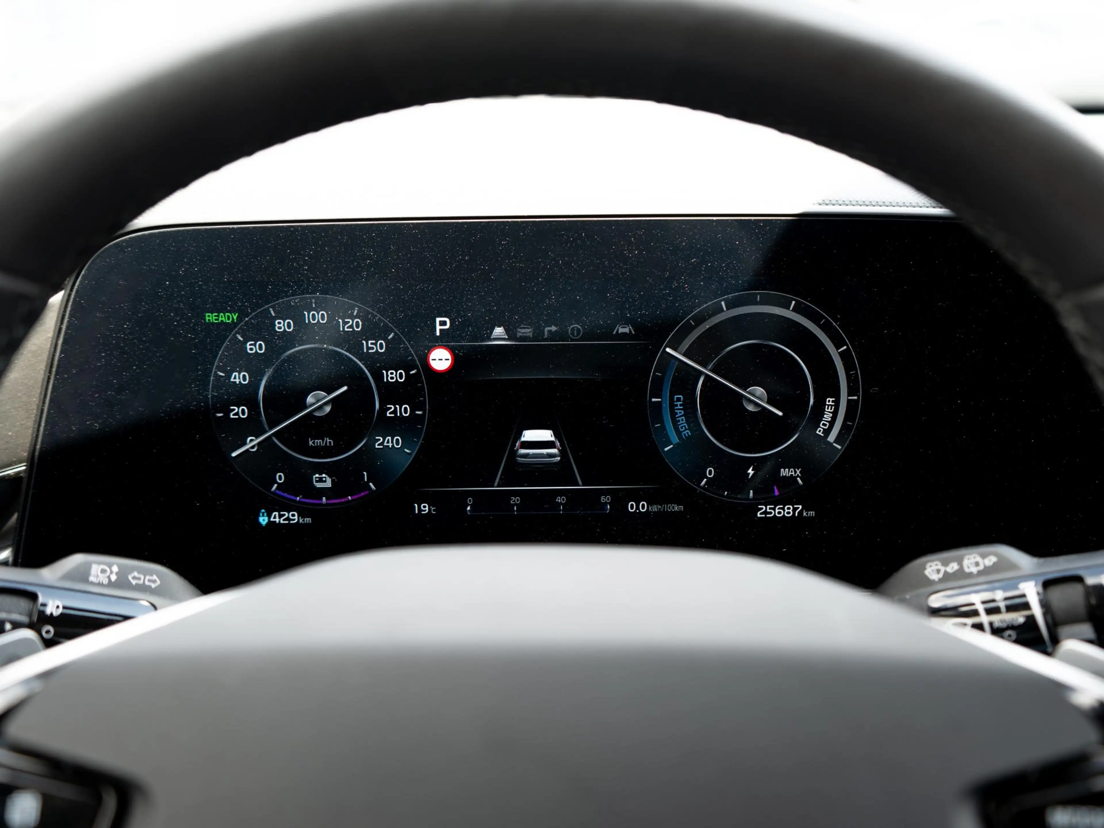 Kia e-Niro EV Edition Advanced 64.8 kWh | Stoel en stuurverwa — photo 15