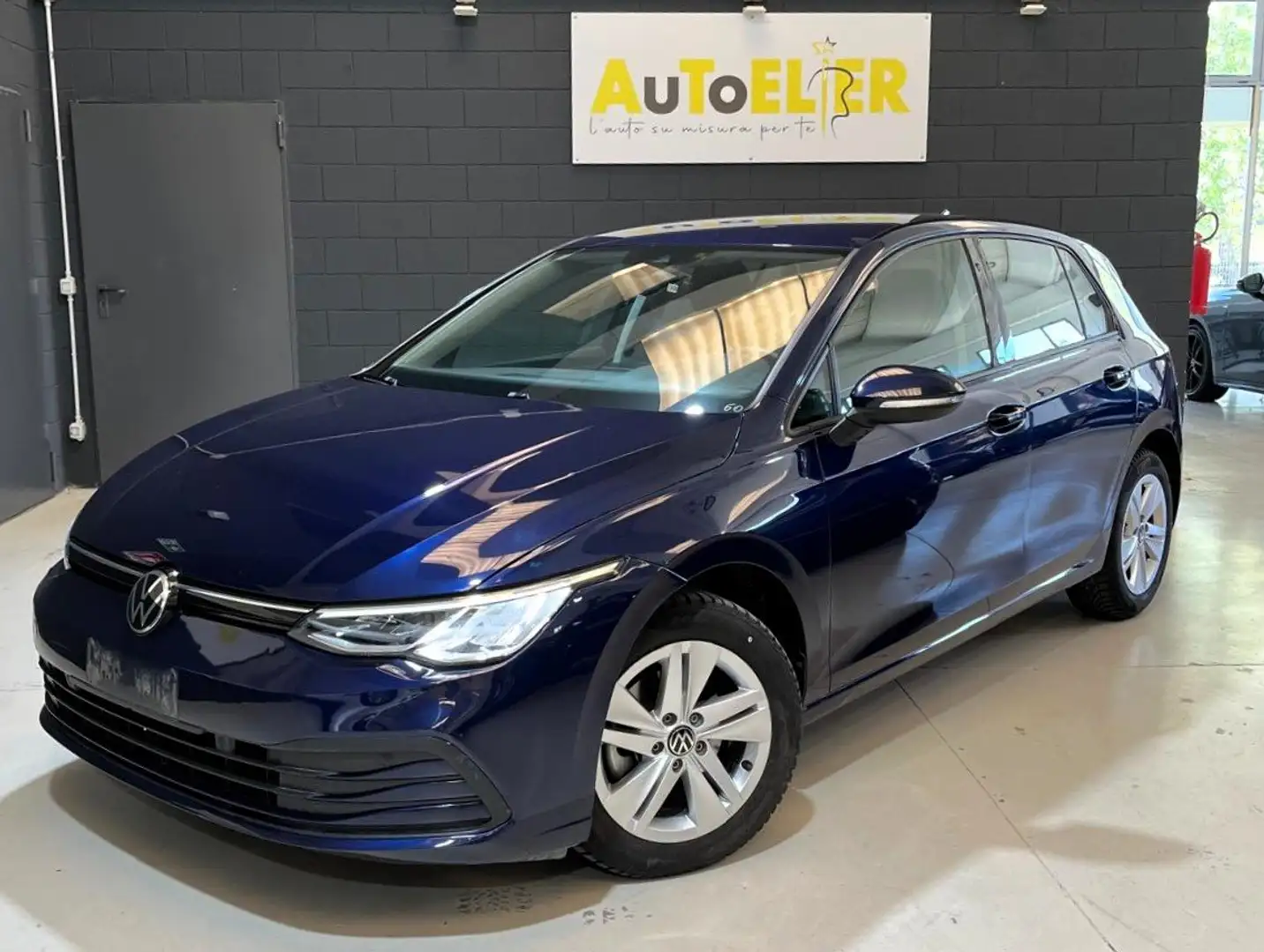 Volkswagen Golf Golf VIII 2020 1.0 etsi evo Life 110cv dsg Blu/Azzurro - 2