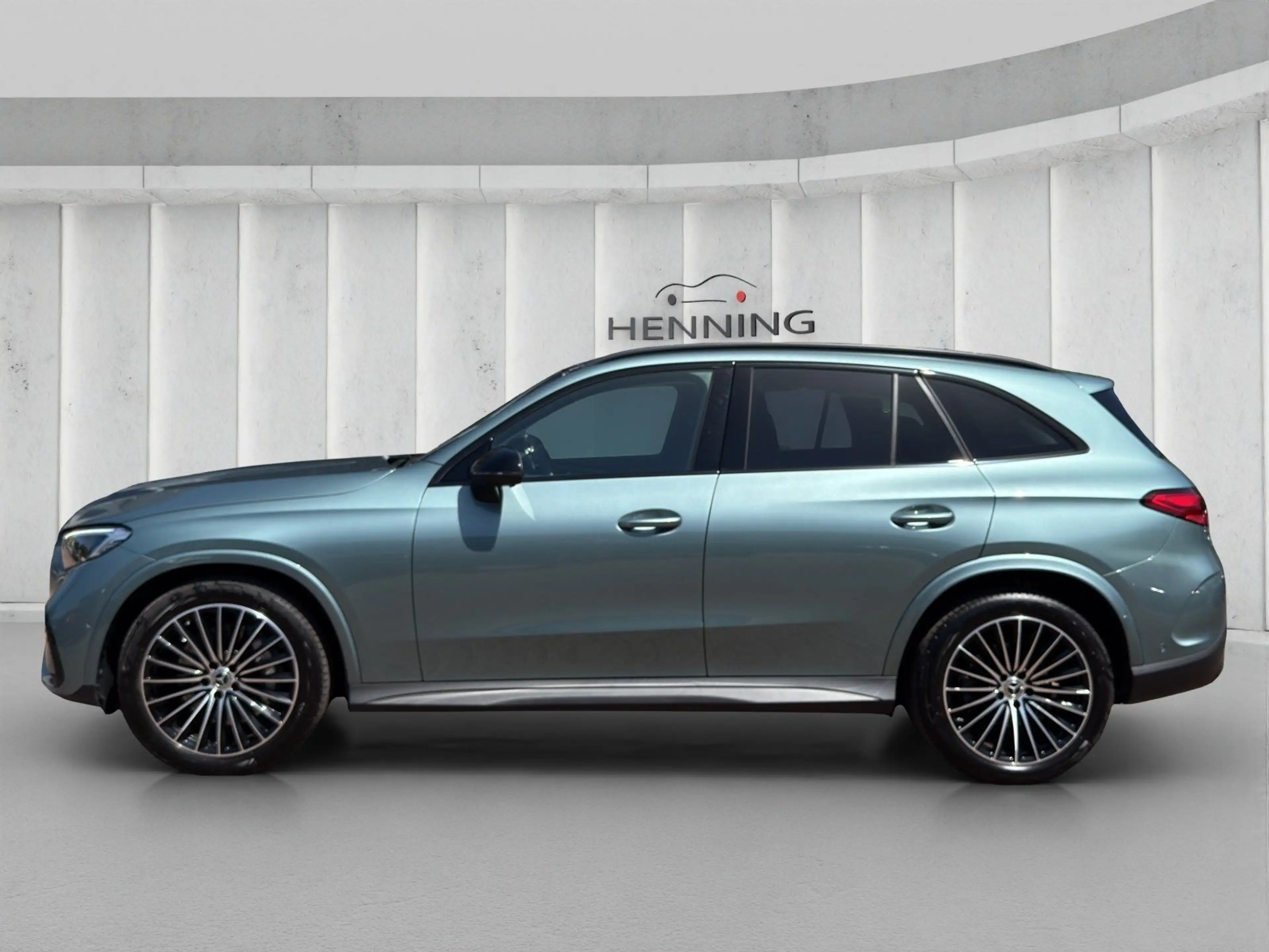 Mercedes-Benz GLC 300 d Edition AMG Panorama BUR AHK DIS 20" — photo 2