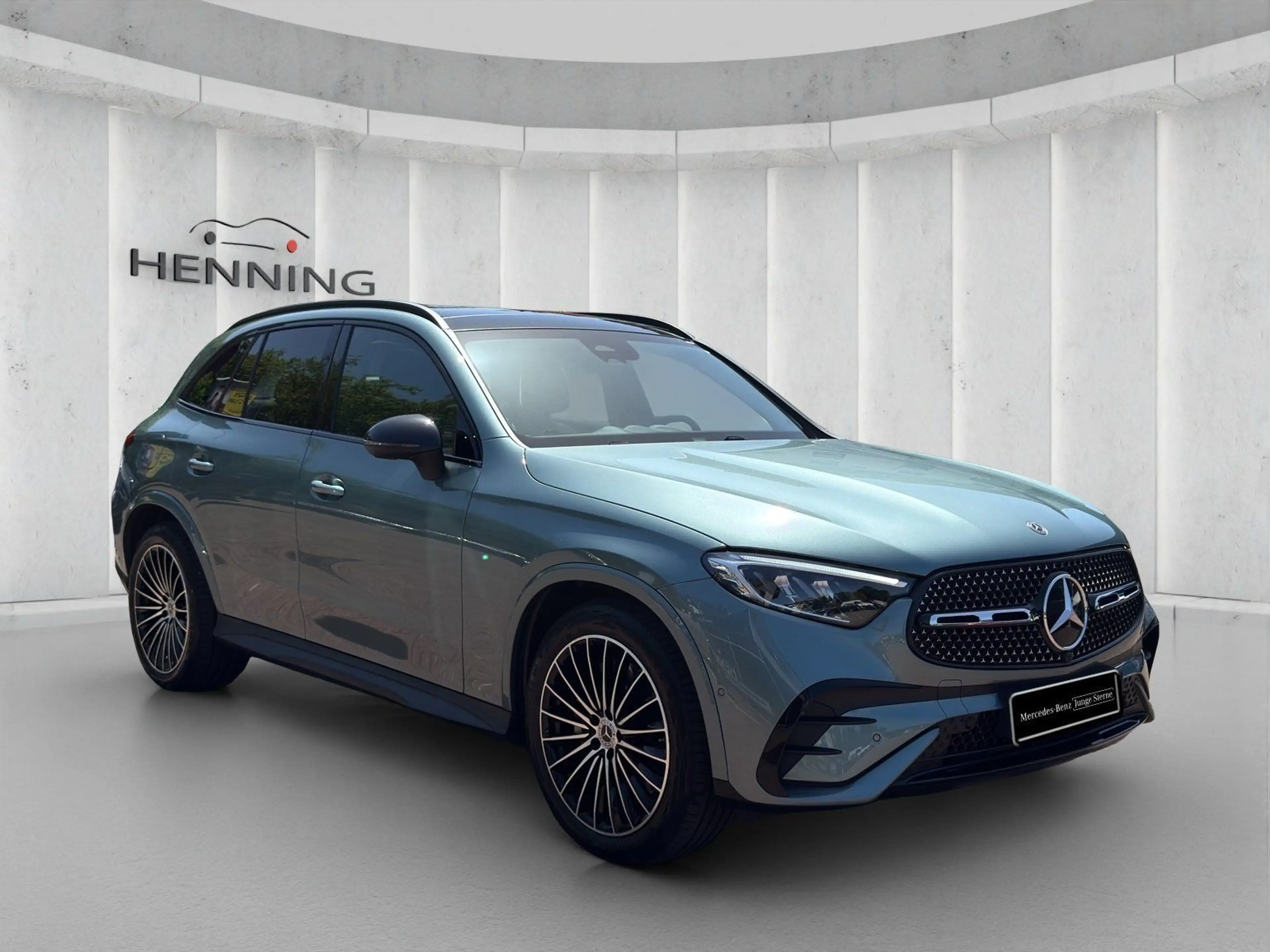 Mercedes-Benz GLC 300 d Edition AMG Panorama BUR AHK DIS 20" — photo 7