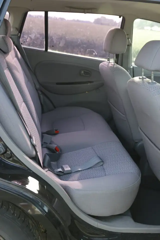Kia Rio 1.5 GS, foto 12