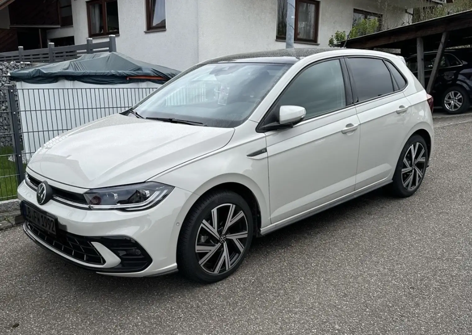 Volkswagen Polo R-Line Grau - 2