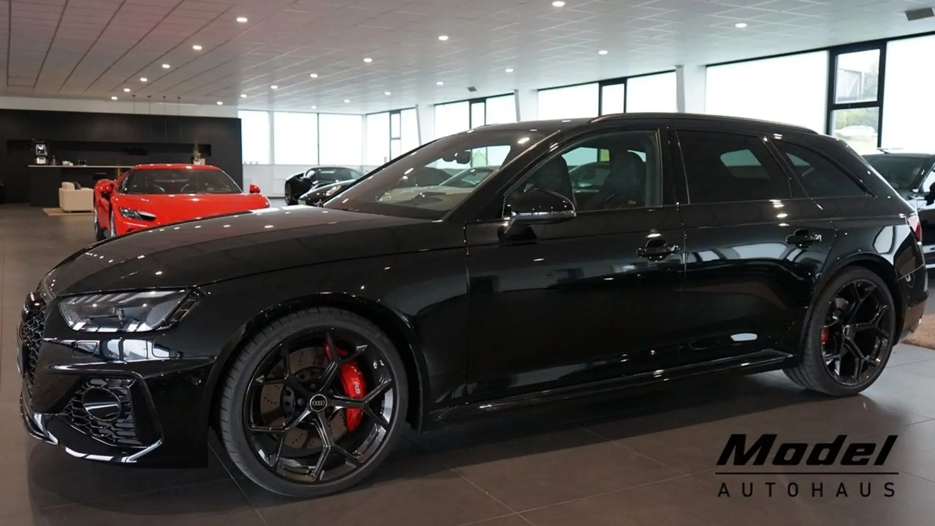 Audi RS4 | competition plus | Schalensitze | Panorama crna - 1