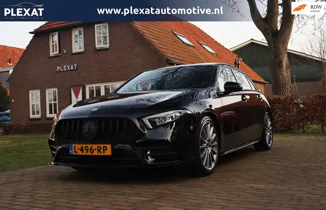 Mercedes-Benz A 220 Premium Plus Aut. | AMG-Pakket | Sfeerverlichting