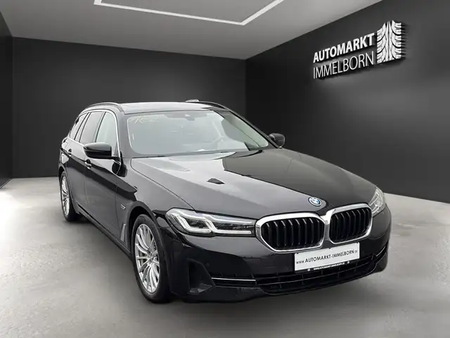 BMW 5 Series view 2