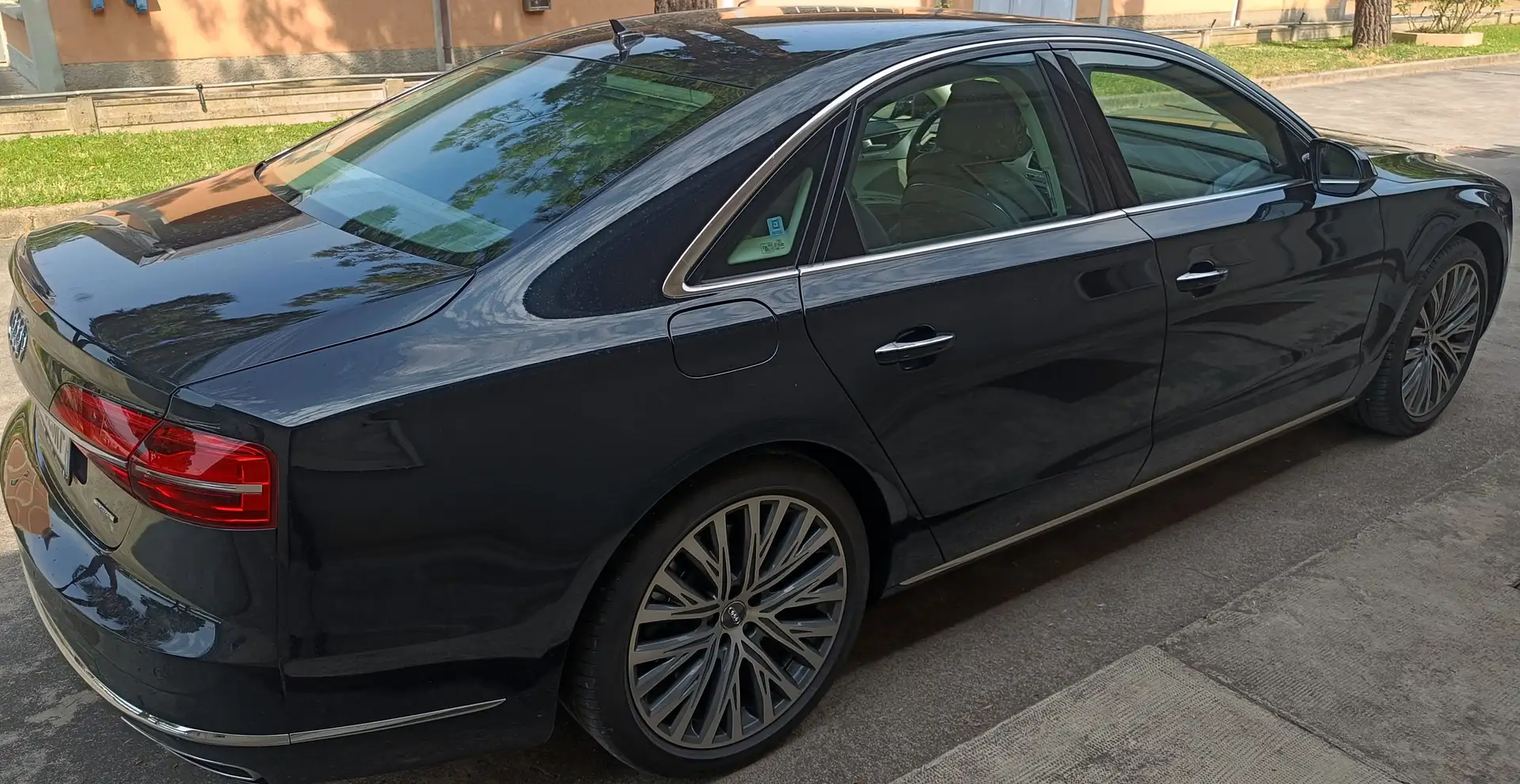 Audi A8 A8 4.2 V8 tdi quattro tiptronic NON TRATTABILE Blu/Azzurro - 2