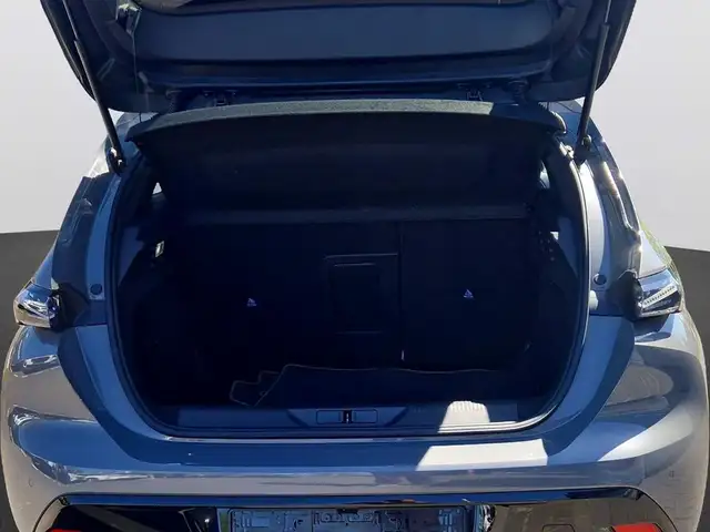 Peugeot 308 view 7