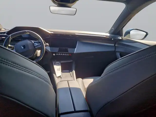 Peugeot 308 view 10