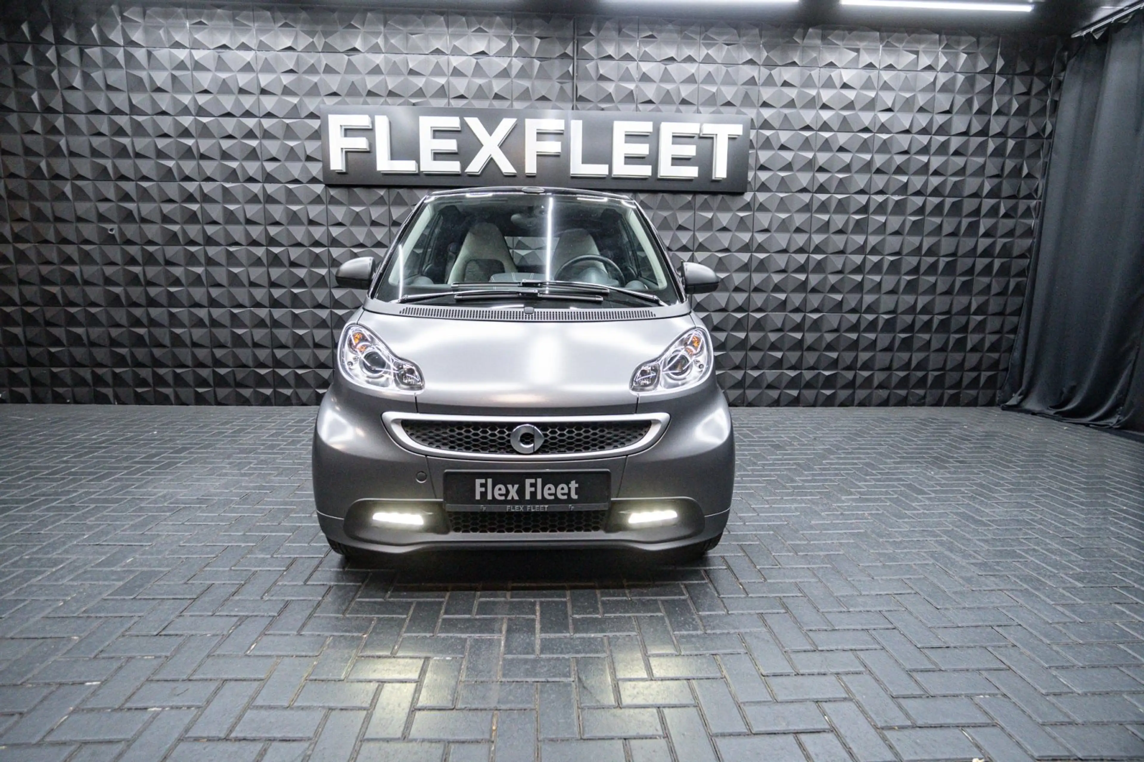 smart forTwo Cabrio Servo Klima shz Leder passion — photo 5