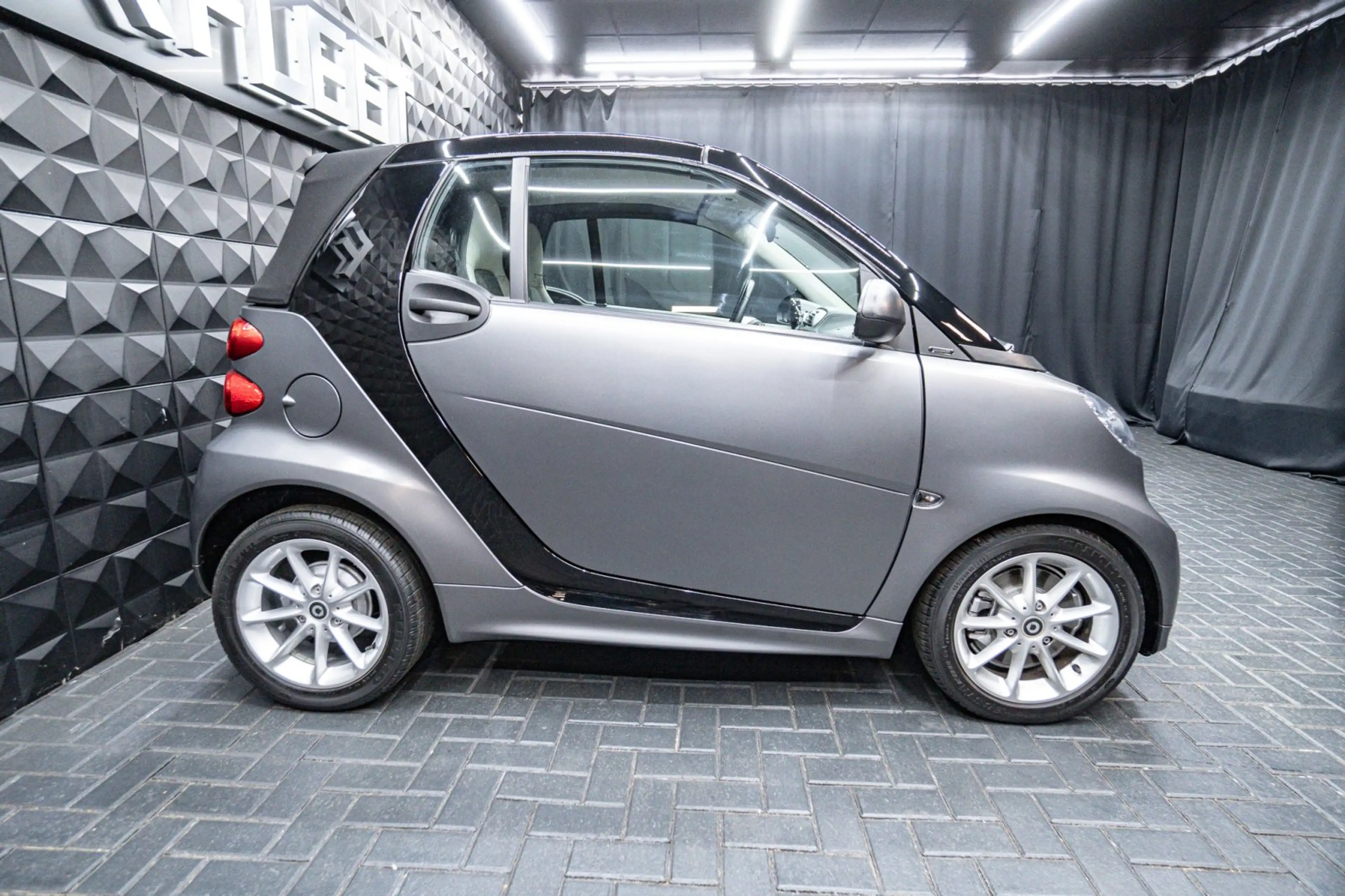 smart forTwo Cabrio Servo Klima shz Leder passion — photo 3