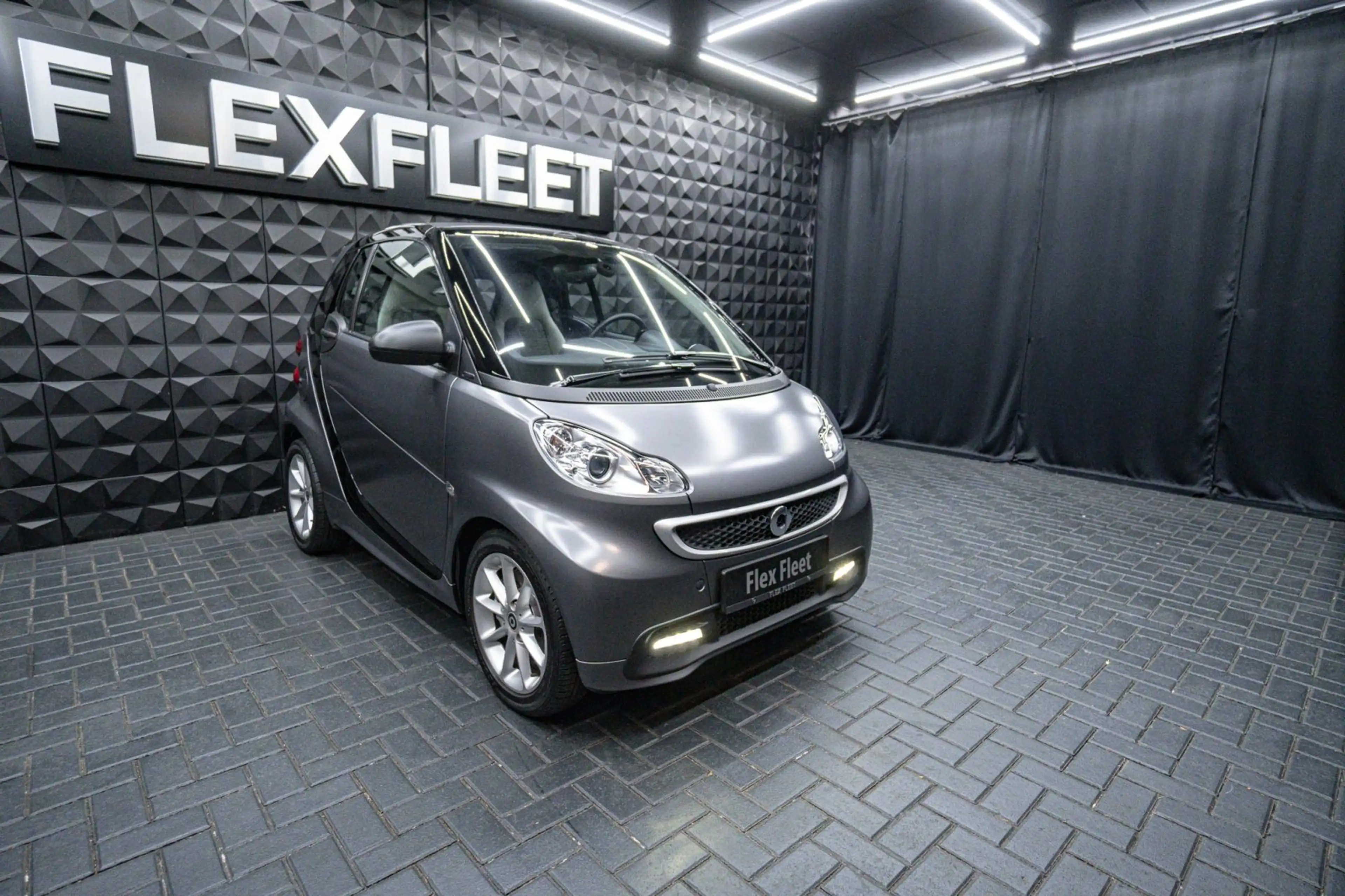 smart forTwo Cabrio Servo Klima shz Leder passion