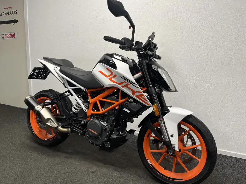 KTM 390 Duke - foto 3