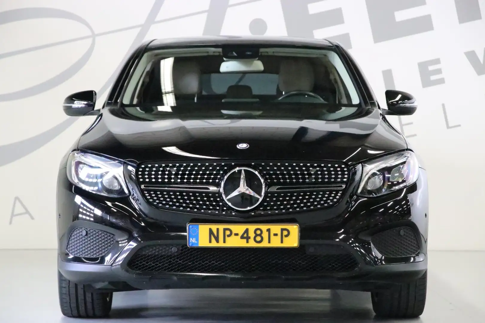 Mercedes-Benz GLC 250 Coupé 4MATIC Dodehoek assistent/achteruitrijcamera Zwart - 2