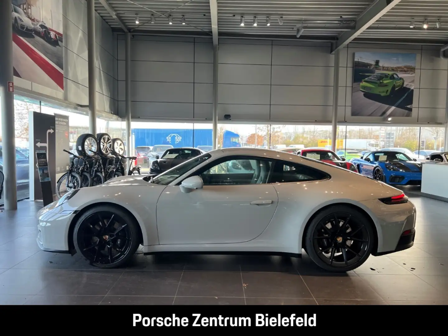 Porsche 992 911 Carrera InnoDrive Surround-View BOSE Blanc - 2