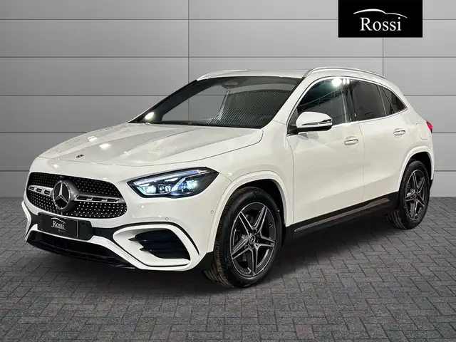 Mercedes-Benz GLA 180 d Automatic