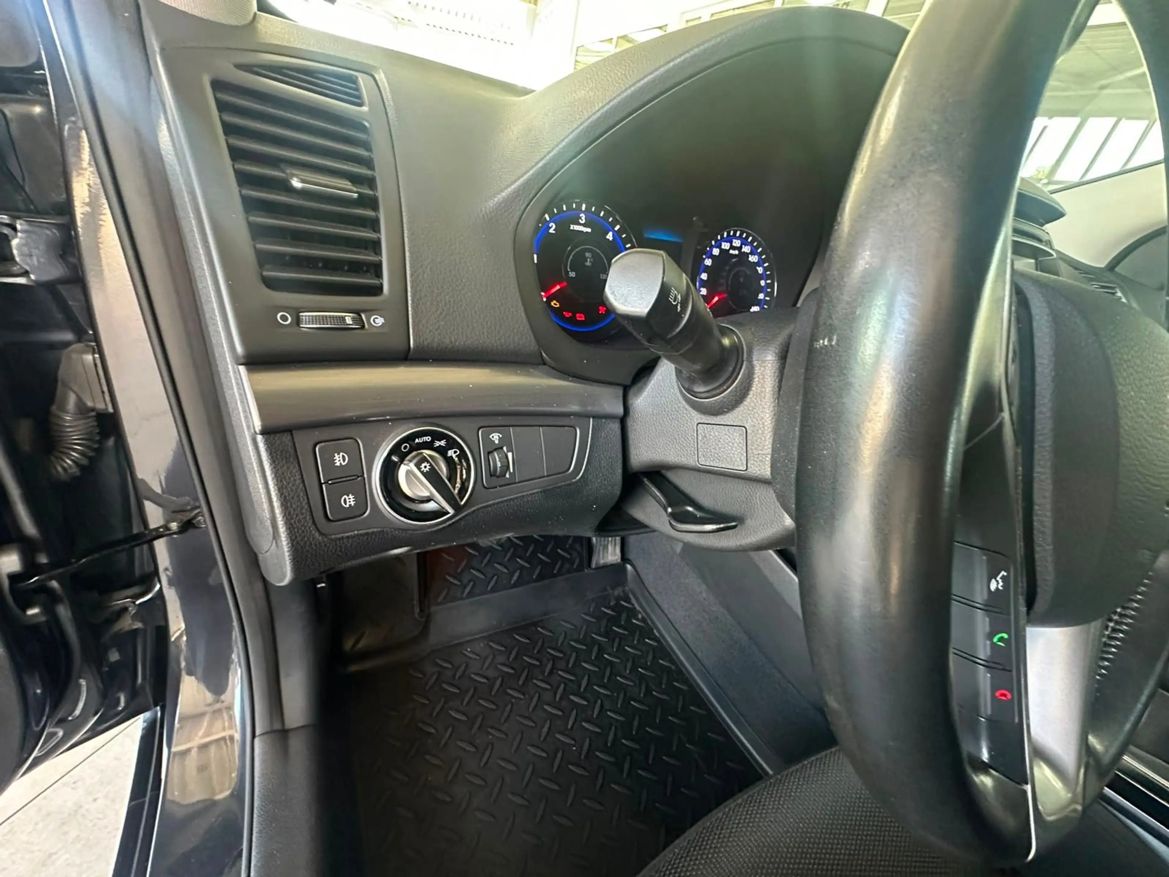 Hyundai i40 cw FIFA World Cup Edition — photo 15