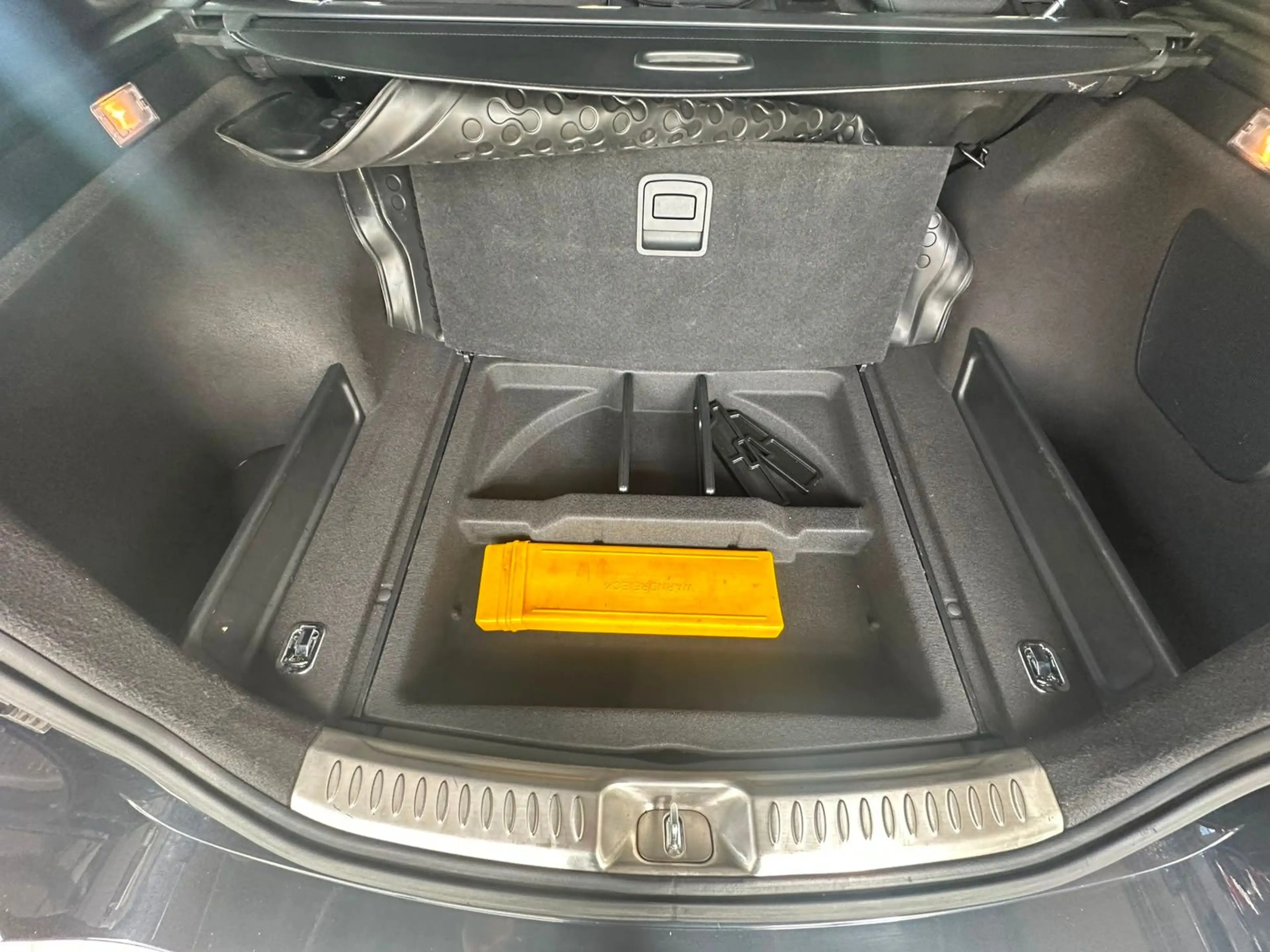 Hyundai i40 cw FIFA World Cup Edition — photo 6
