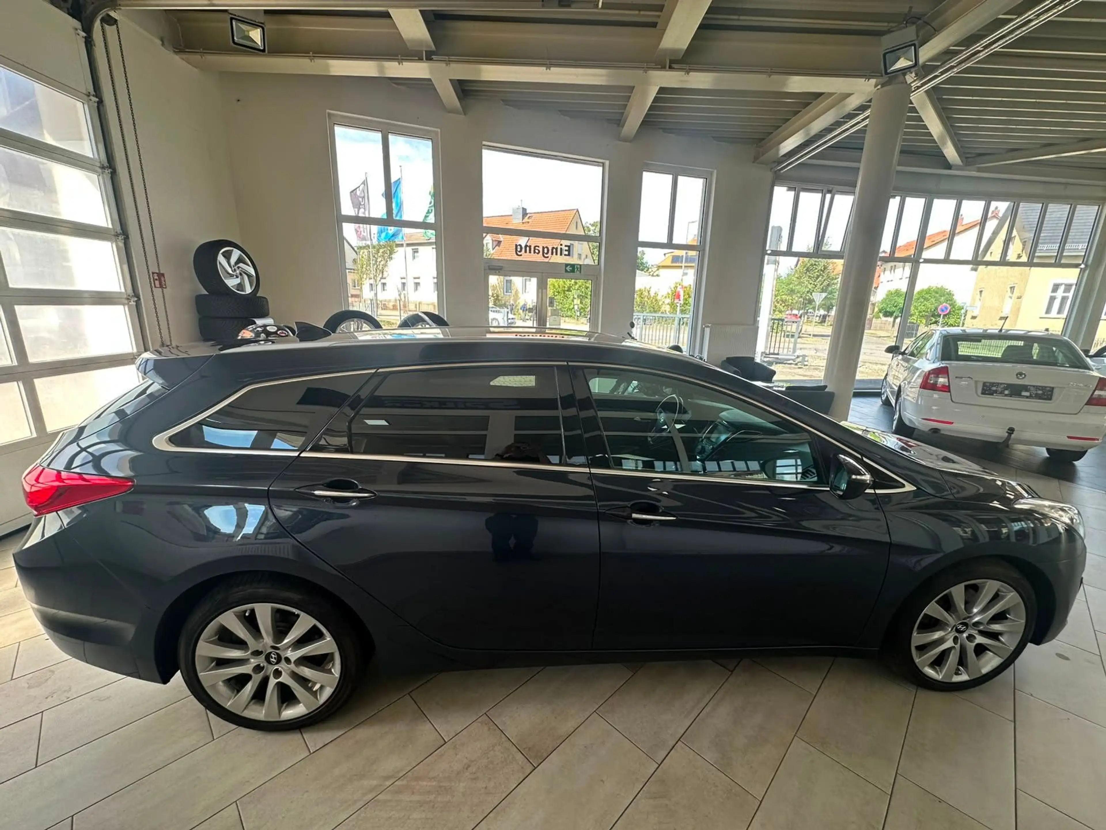 Hyundai i40 cw FIFA World Cup Edition — photo 8