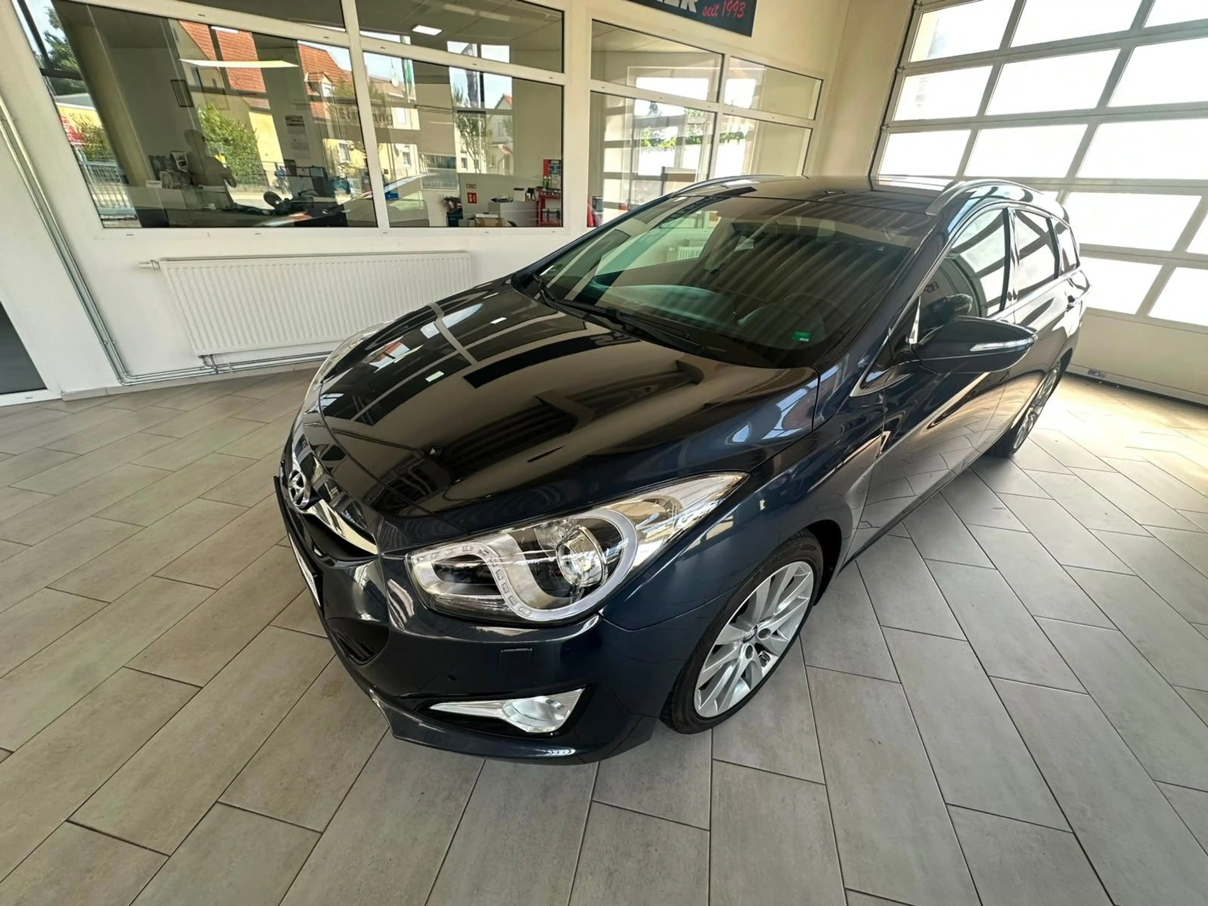 Hyundai i40 cw FIFA World Cup Edition — photo 2