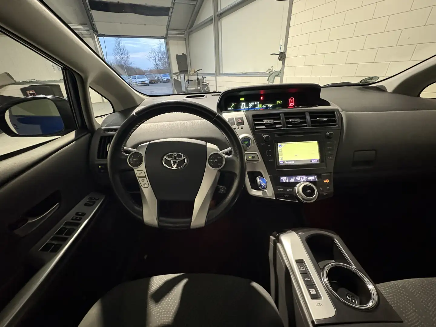 Toyota Prius+ Prius Wagon 1.8 Aspiration, 7 persoons, Clima, Cru Bleu - 2