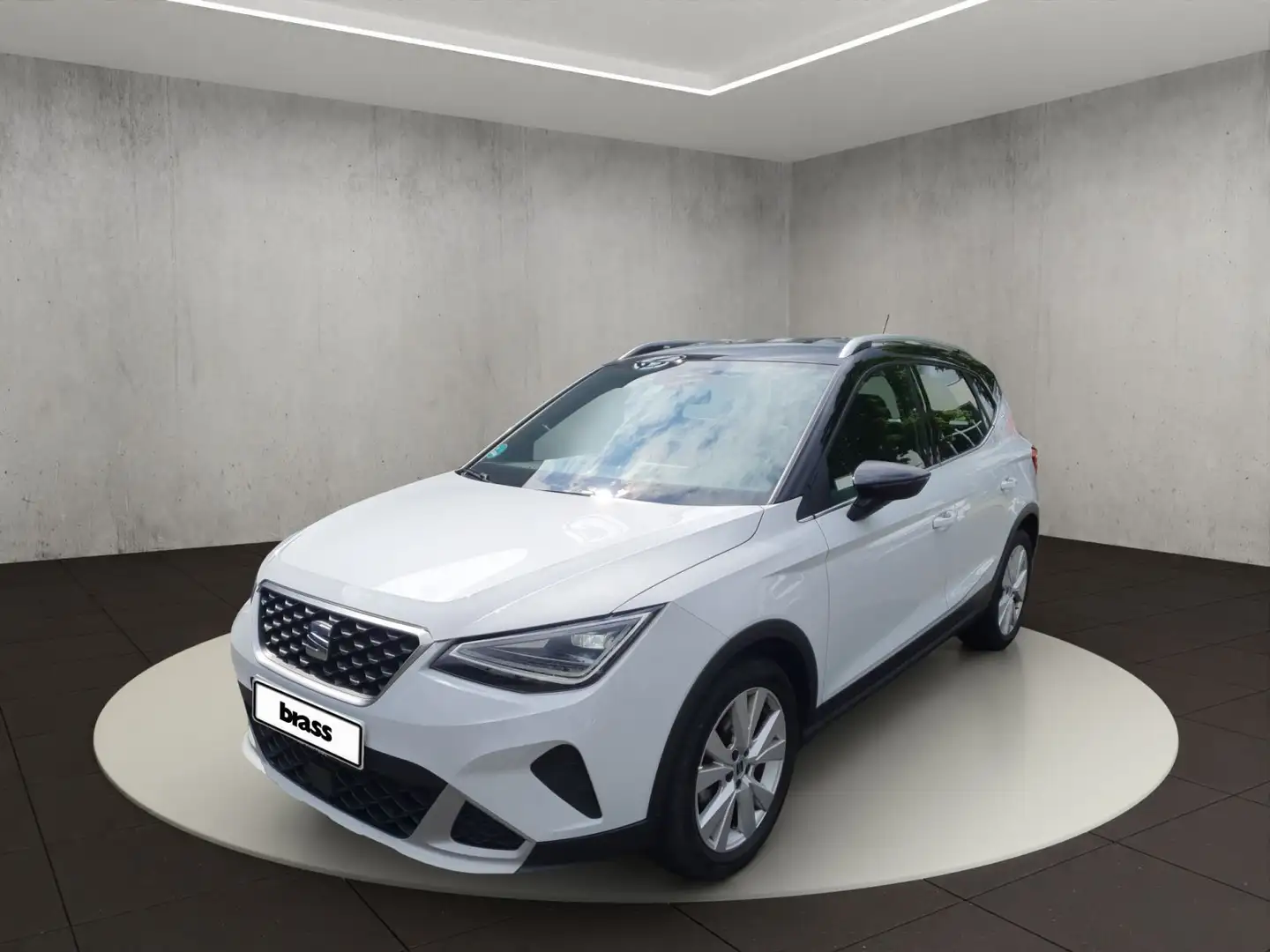 SEAT Arona 1.0 TSI Xperience Navigation Full Link Ein Weiß - 1