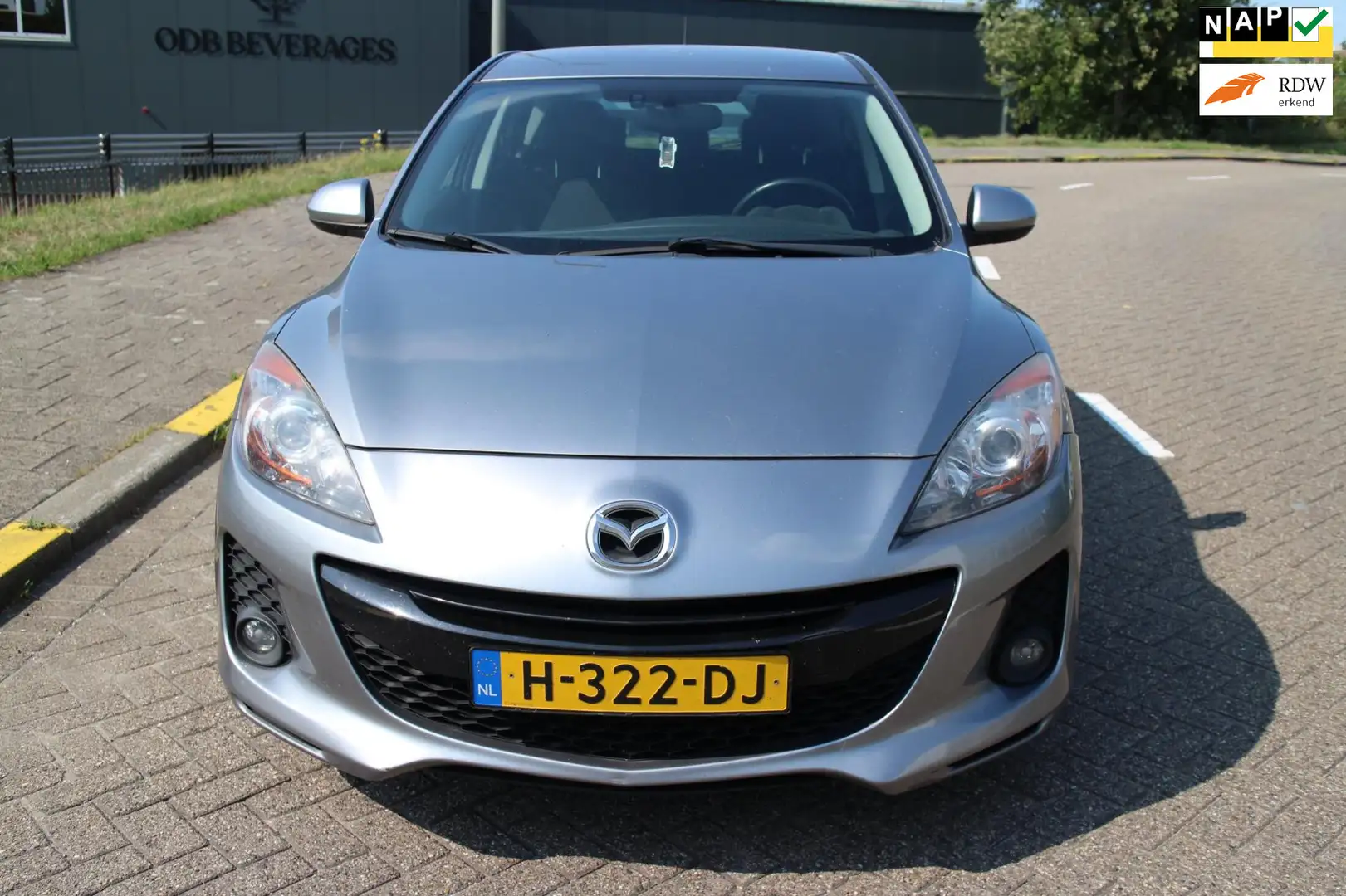 Mazda 3 1.6 CiTD Business Сірий - 1