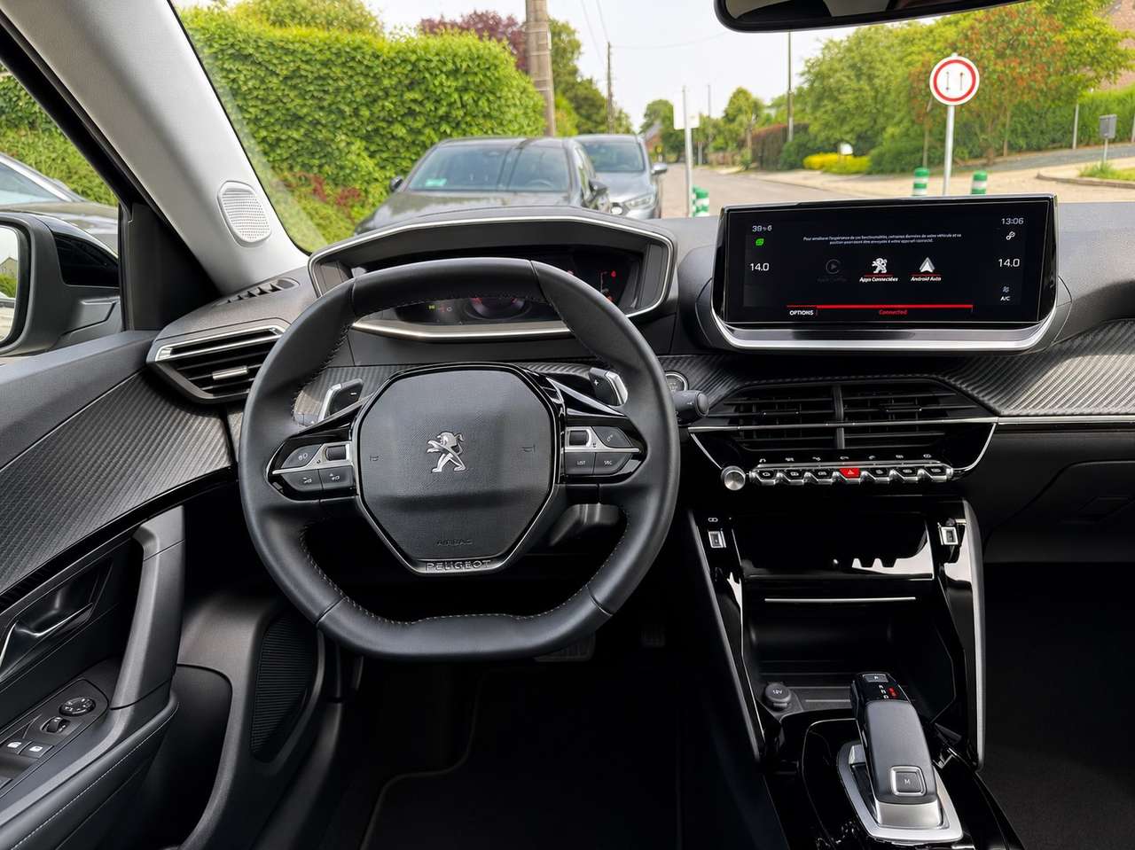 Peugeot 2008 2022 — photo 13 sur 13