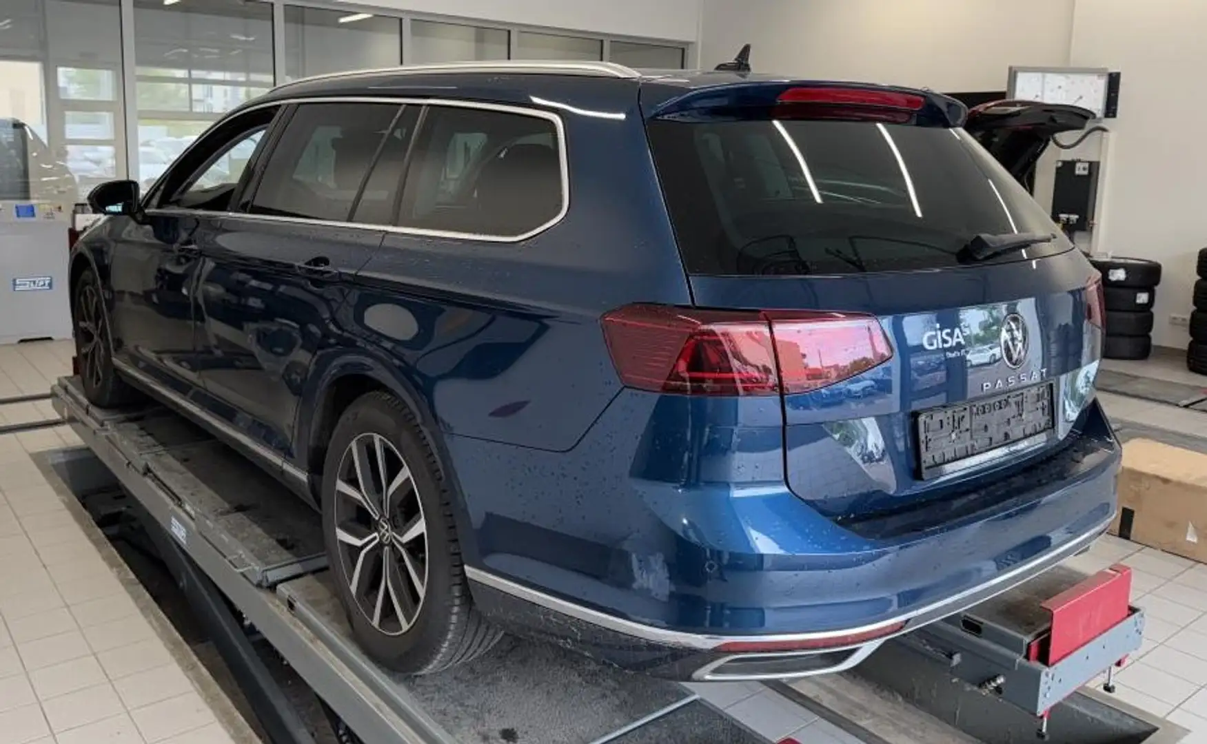 Volkswagen Passat Variant 1.5 TSI DSG Elegance AHK MATRIX LEDER Blau - 2
