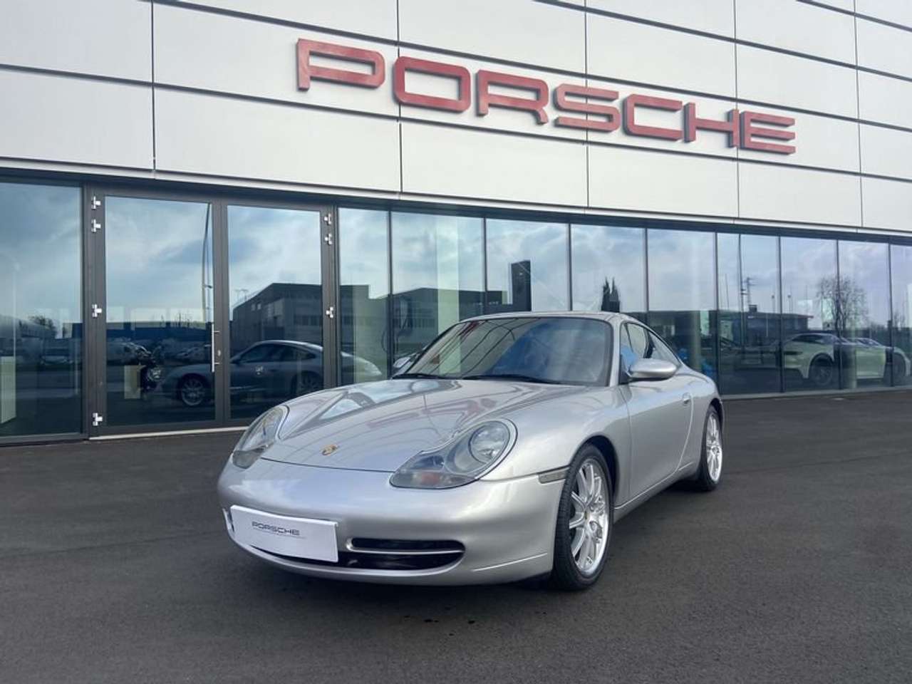 Porsche 996 911 Carrera cat Coupé