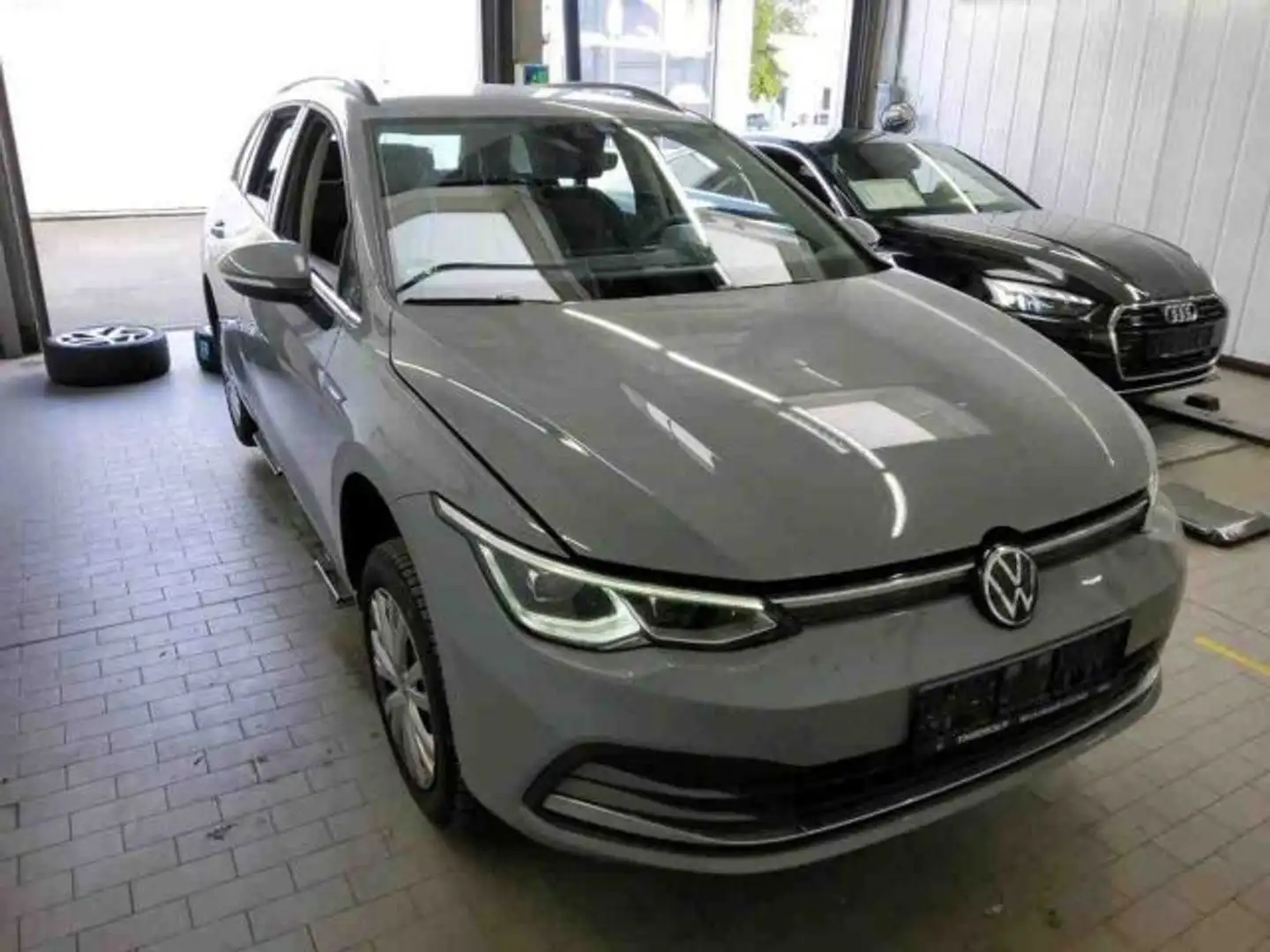Volkswagen Golf Variant 1.5 eTSI DSG STYLE LM18 AHK IQ.LIGH Grau - 2