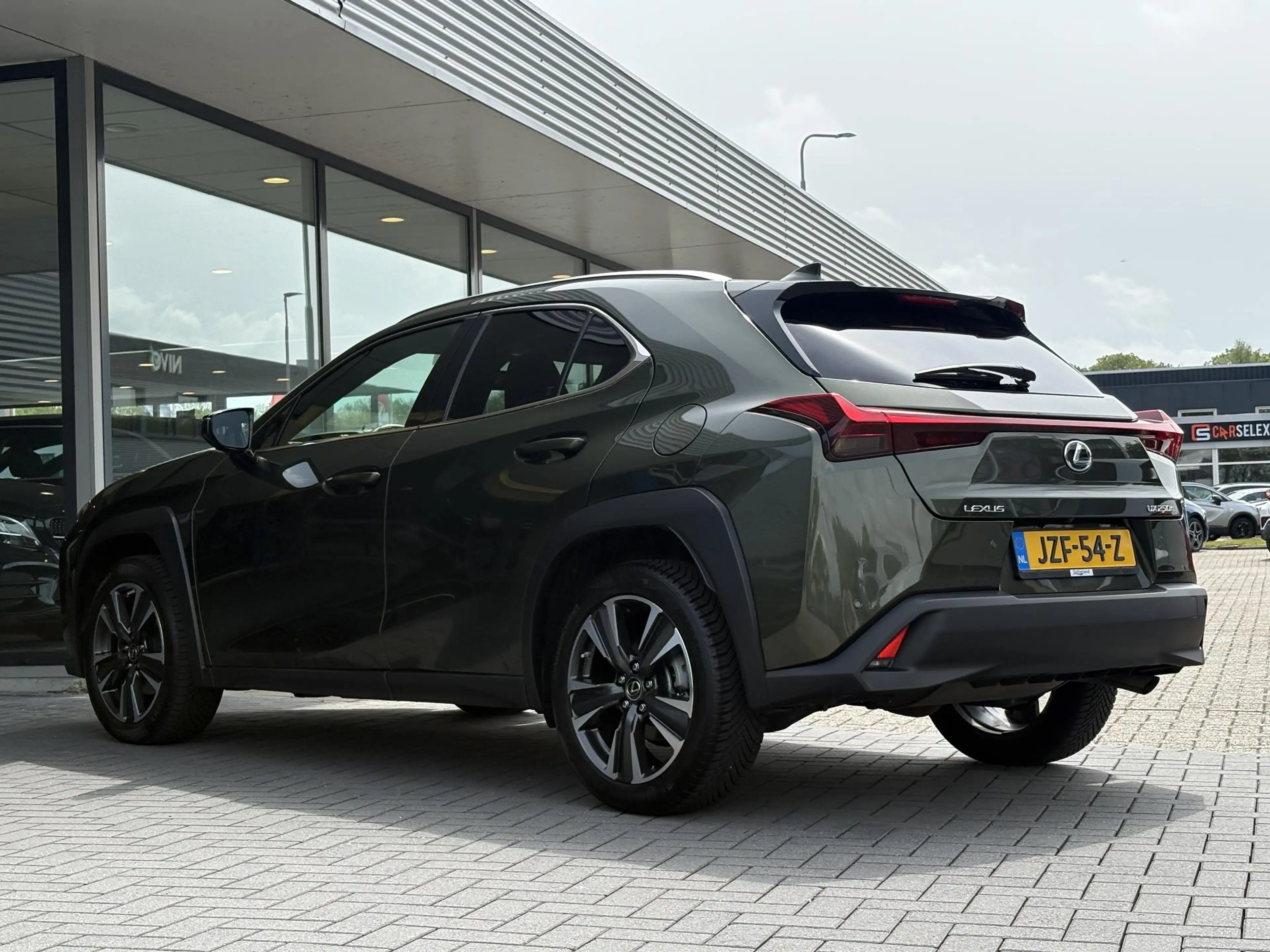 Lexus UX 250h Preference Line | 184pk | Stoel- & Stuurverwarming — photo 7
