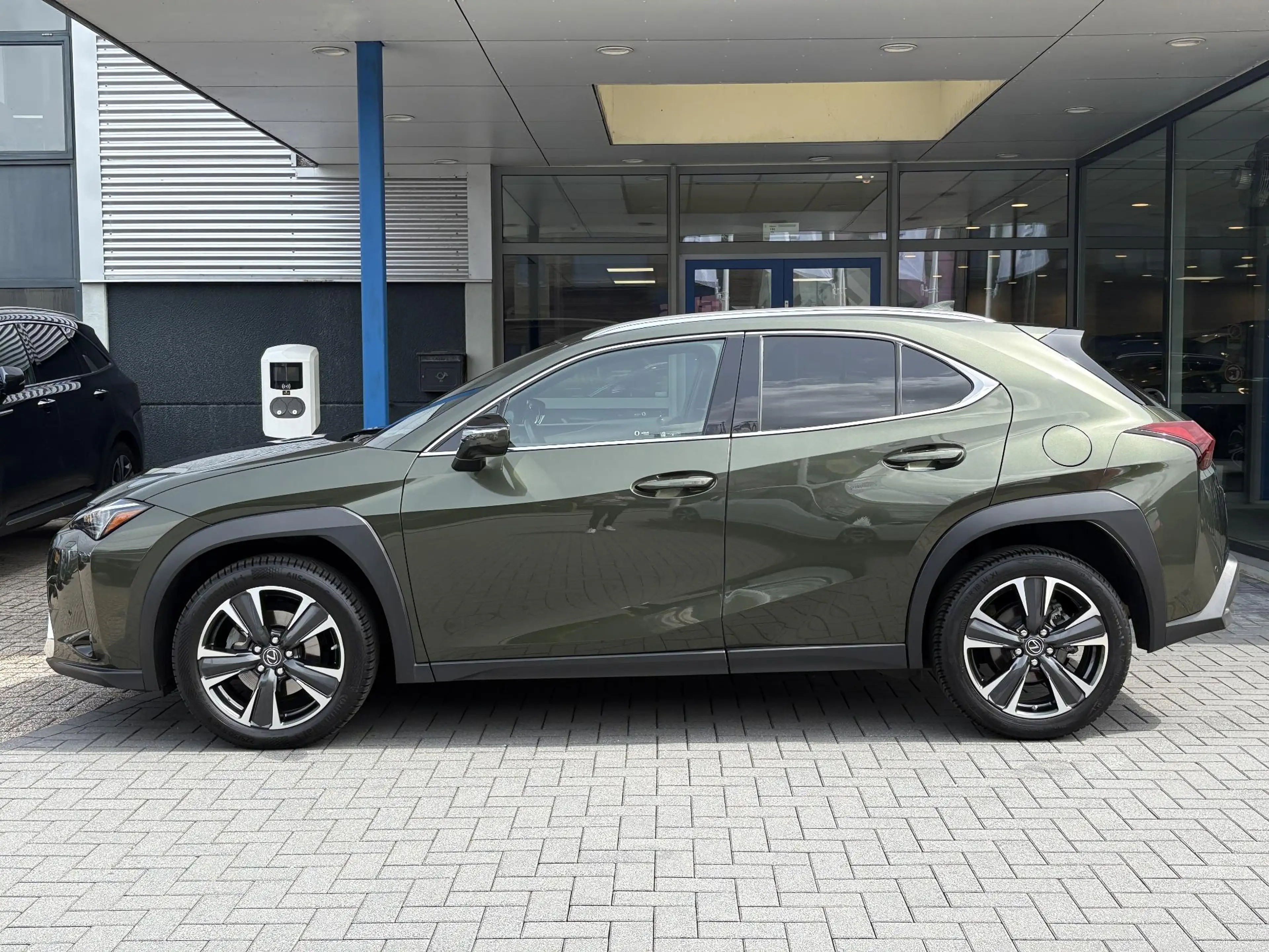Lexus UX 250h Preference Line | 184pk | Stoel- & Stuurverwarming — photo 11
