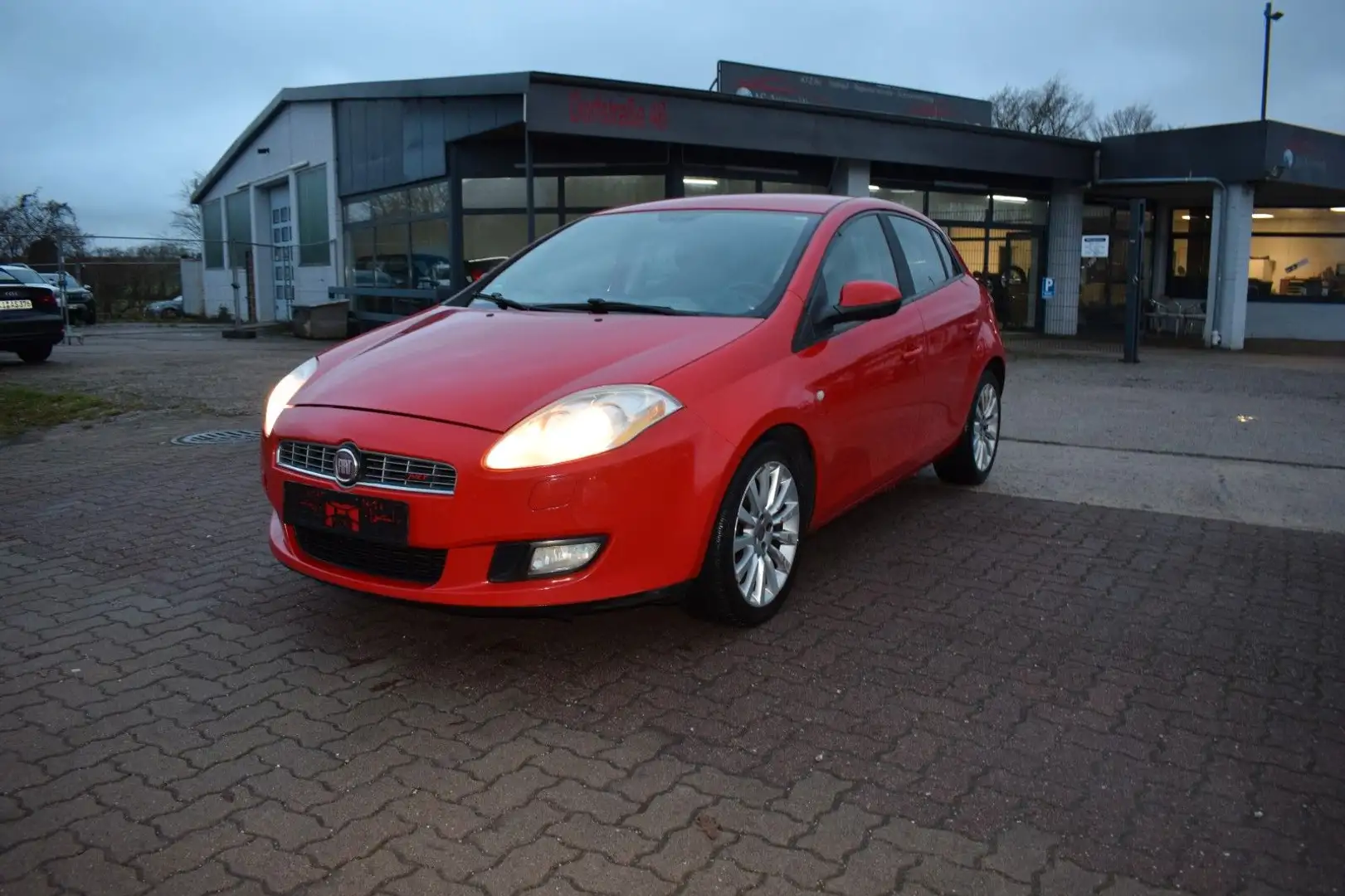 Fiat Bravo 1.4 16V T JET Dynamic Rojo - 1