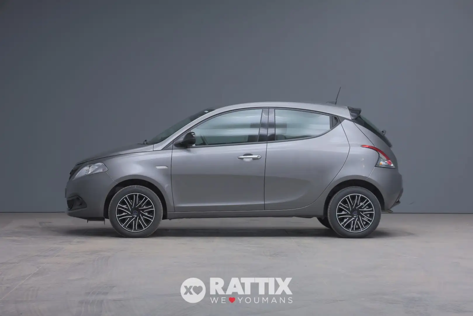 Lancia Ypsilon 1.0 Firefly Hybrid 70CV Oro Gri - 2