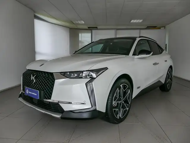 DS Automobiles DS 4 Crossback 1.6 E-TENSE 225cv Performance Plus HYBRID PLUG-IN
