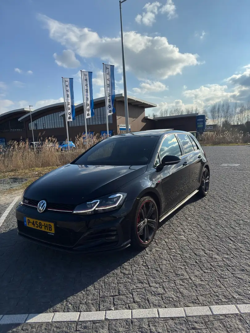 Volkswagen Golf 2.0 TSI GTI Perf. Black - 2